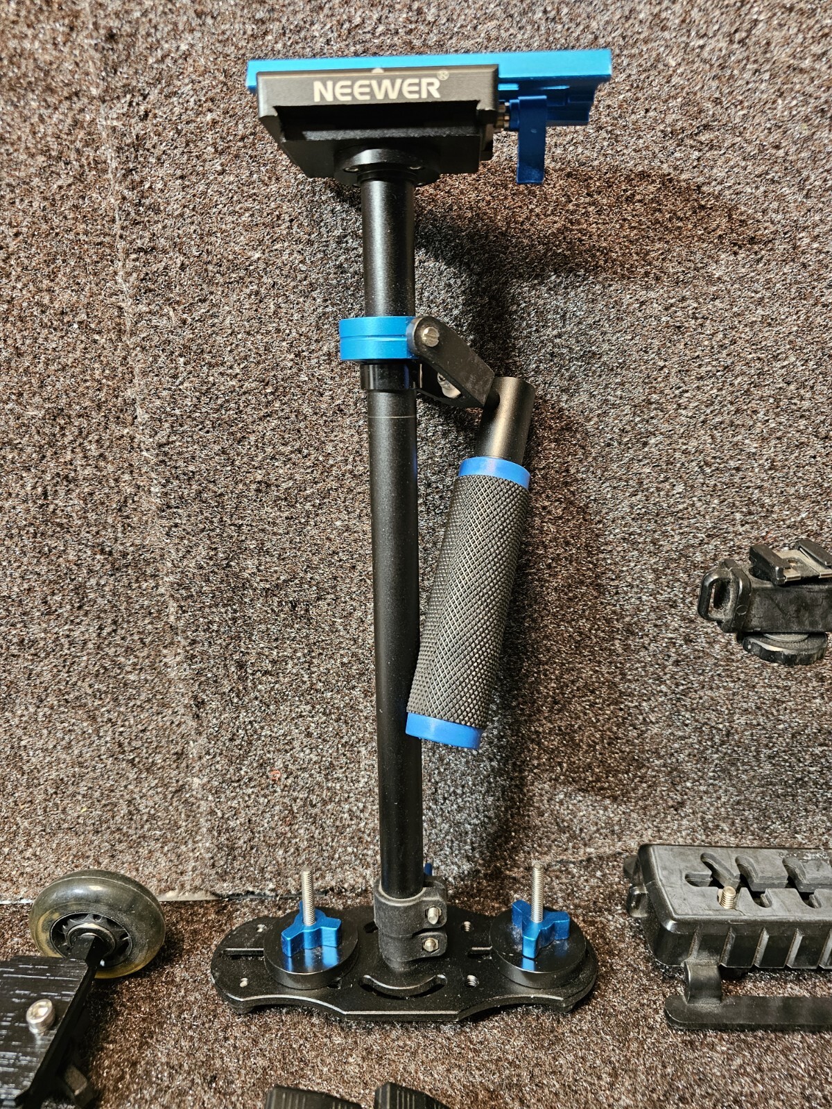 Neewer Professional Camera Stabilizer Picture Dolly X Grip