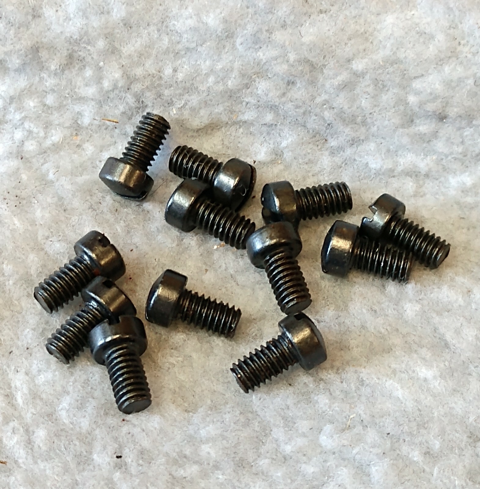Gun Screws 6x40x1/4"  240 ea. Blued Slotted Fillister with Oval Top #062101-40