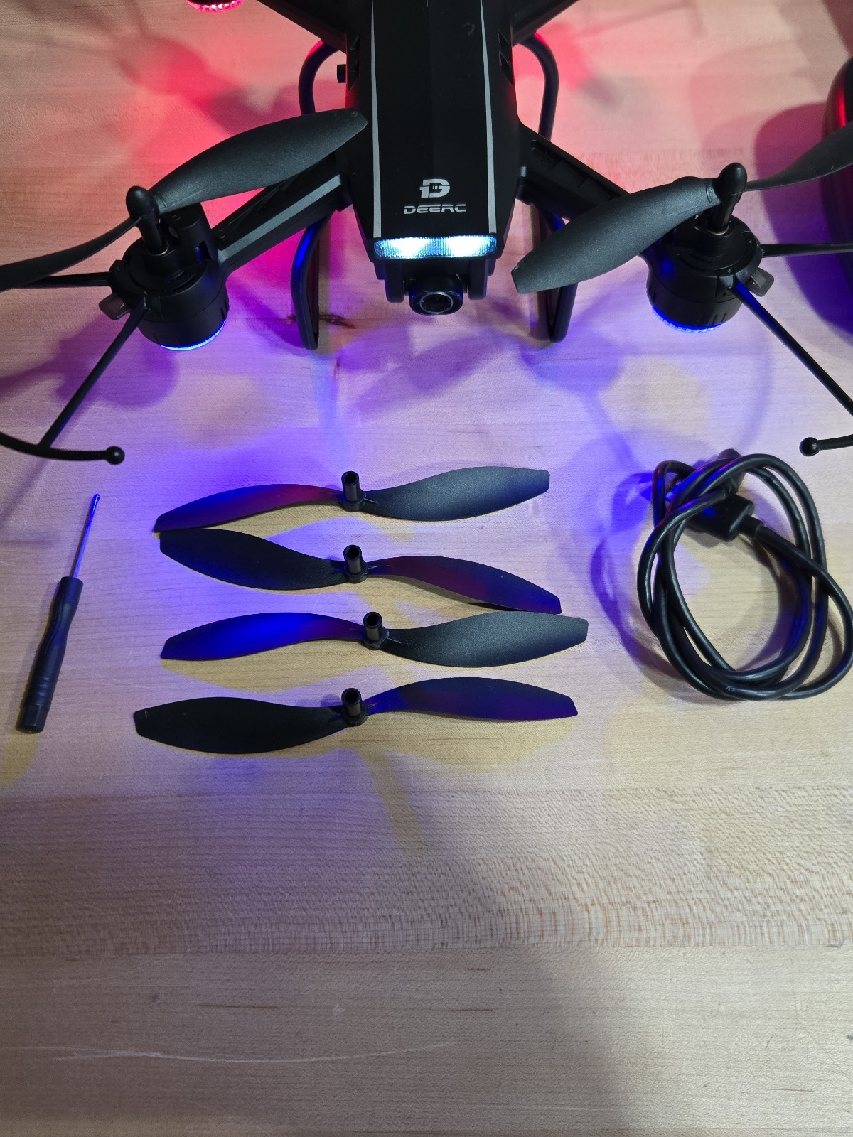 DEERC D50 RC Quadcopter Drone with Camera Remote Control Light Tested Working