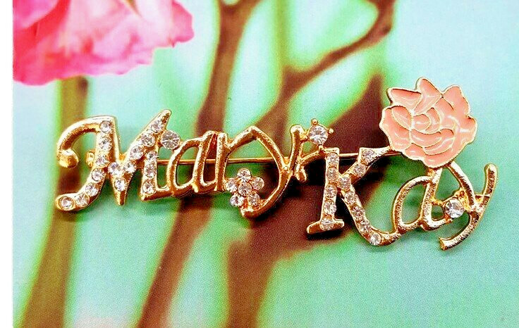 MARY KAY Goldtone Rhinestone Pin-script letters Enamel Rose-Makeup Artist-1 1/4"