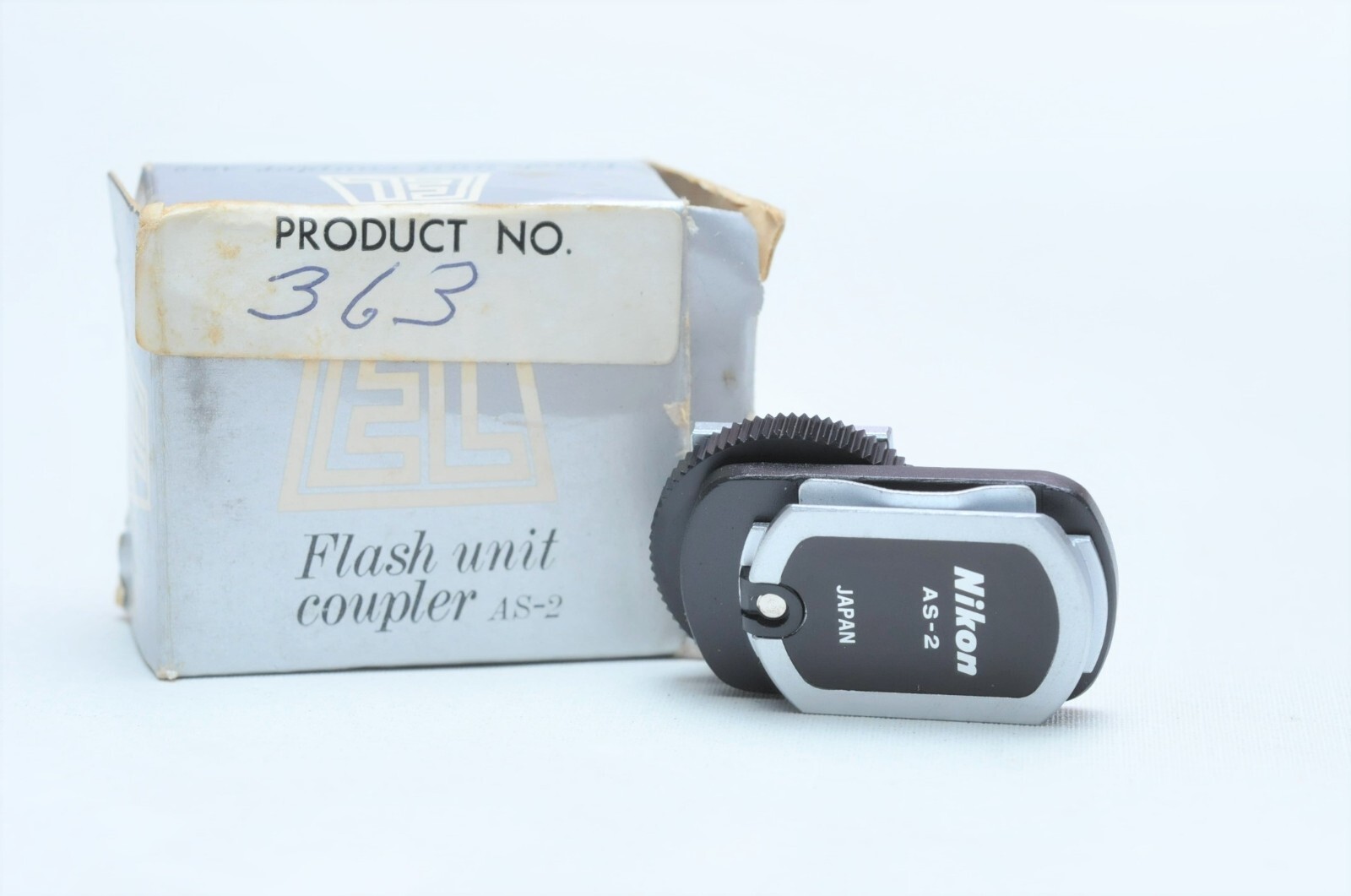 Nikon AS-2 Flash Coupler for F F2 *EX*