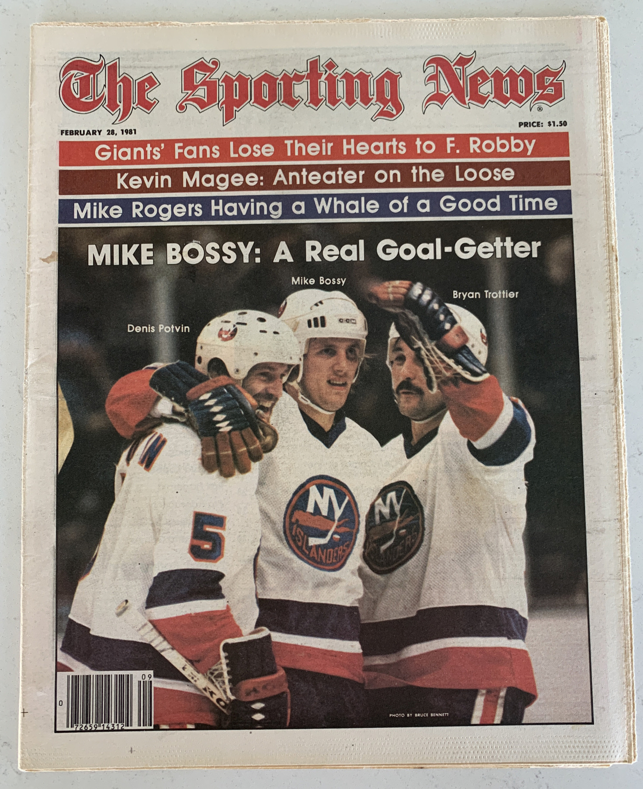 The Sporting News February 28, 1981 Mike Bossy,Dennis Potvin,Bryan Trottier,B36)