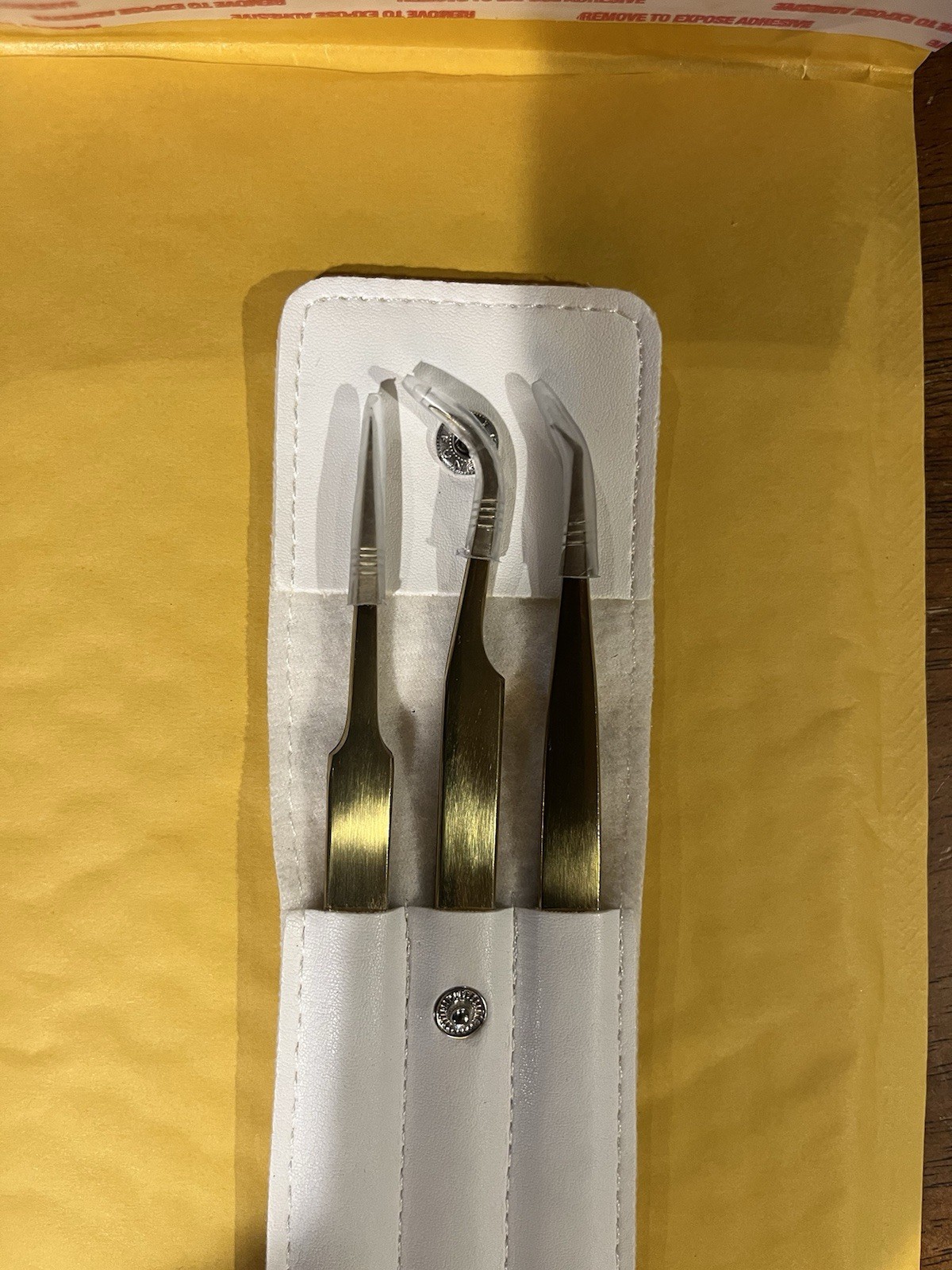 Lash Tweezers