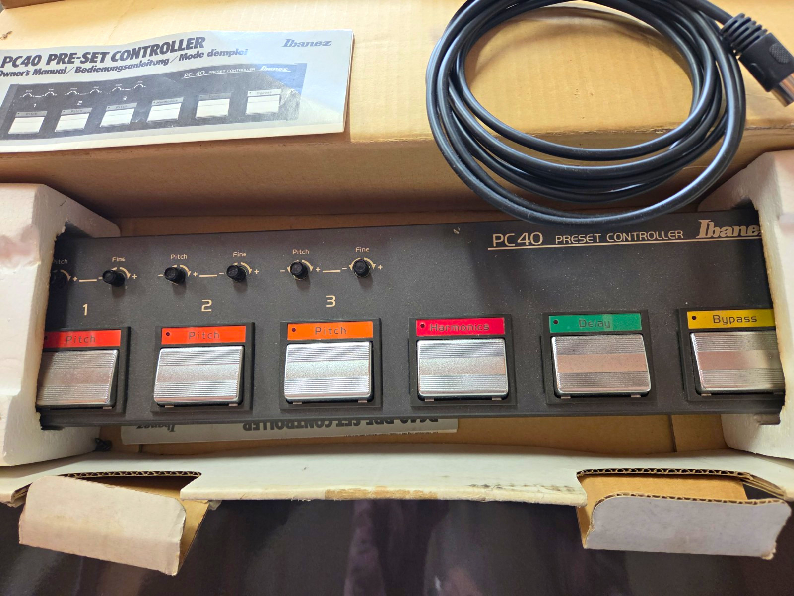 Ibanez PC40 Digital Preset Controller Footswitch for Electric Guitar
