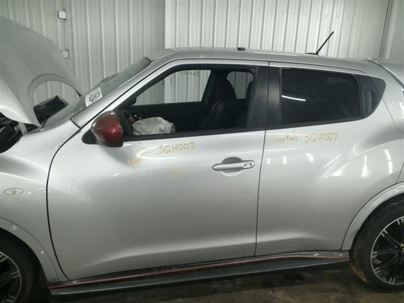 Driver Left Front Spindle/Knuckle Fits 11-25 LEAF 104685757