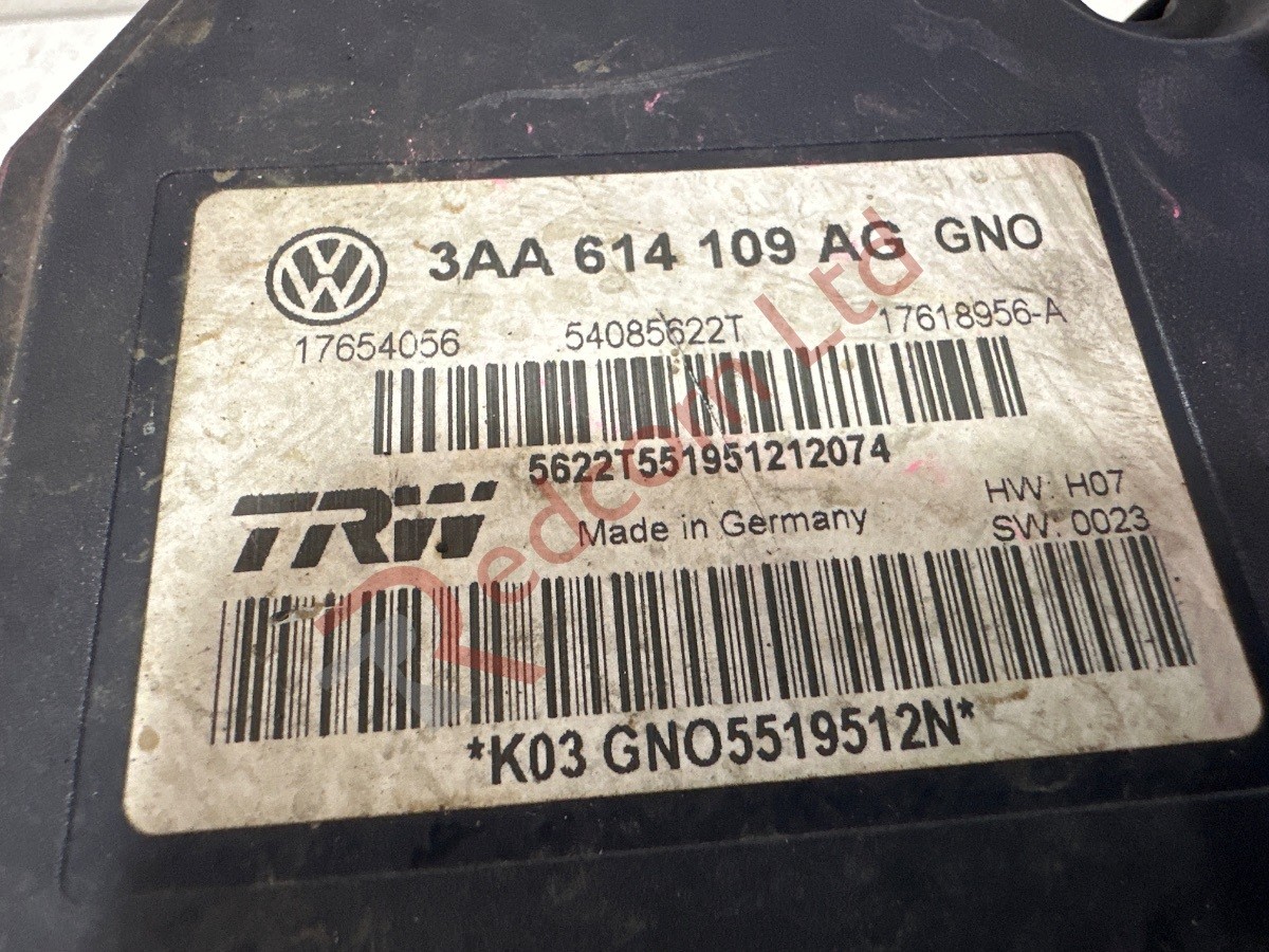 VOLKSWAGEN PASSAT 2010-2014 ABS PUMP MODULATOR CONTROL UNIT 3AA614109AG