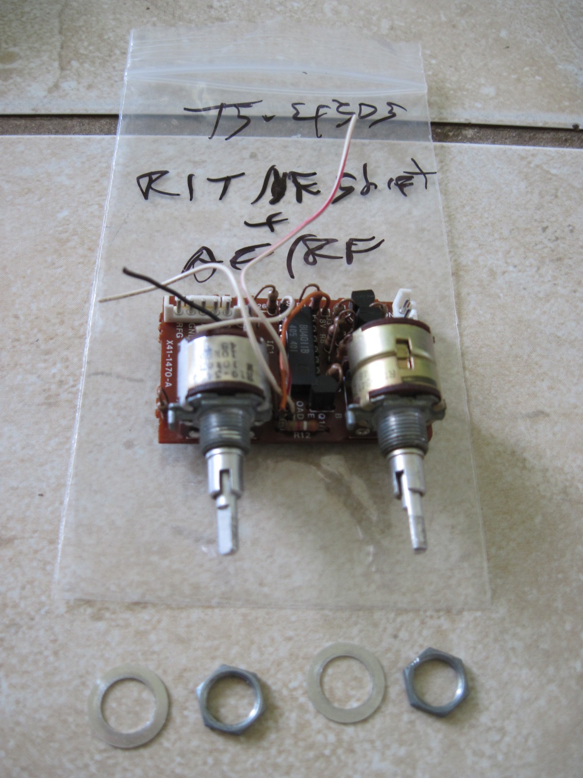 Kenwood TS-430S  RIT/IF Shift+ AF/RF Gain controls in Excellent shape