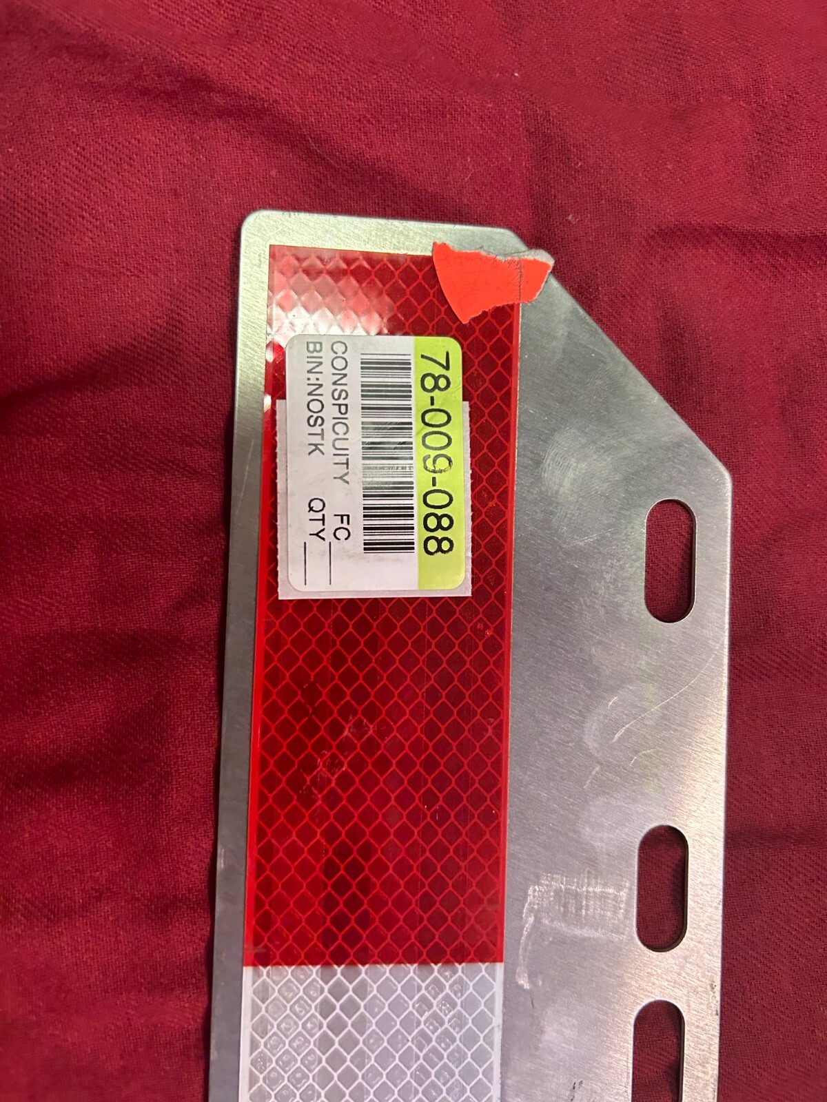 FLEET ENGINEERS CONSPICUITY MUD FLAP PLATE REFLECTOR 033-04263