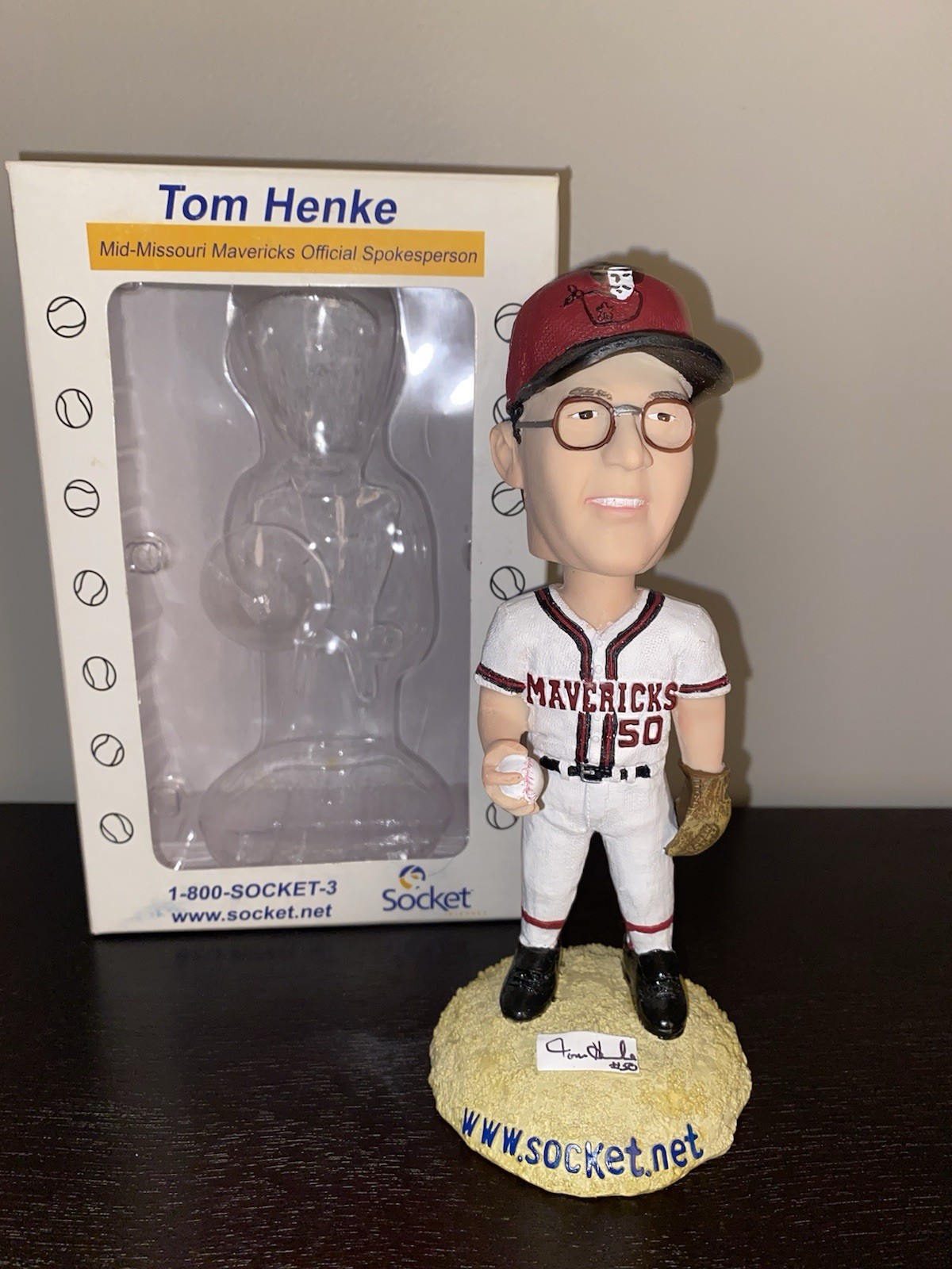 Tom Henke Bobblehead Mid-Missouri Mavericks Bobblehead