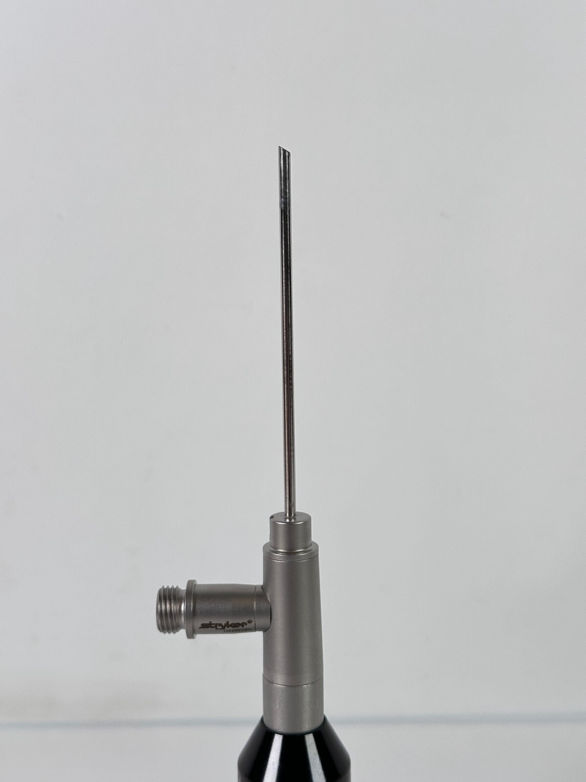 Stryker Endoscopy 30 Degrees 425-31 C-Mount small joint arthroscope