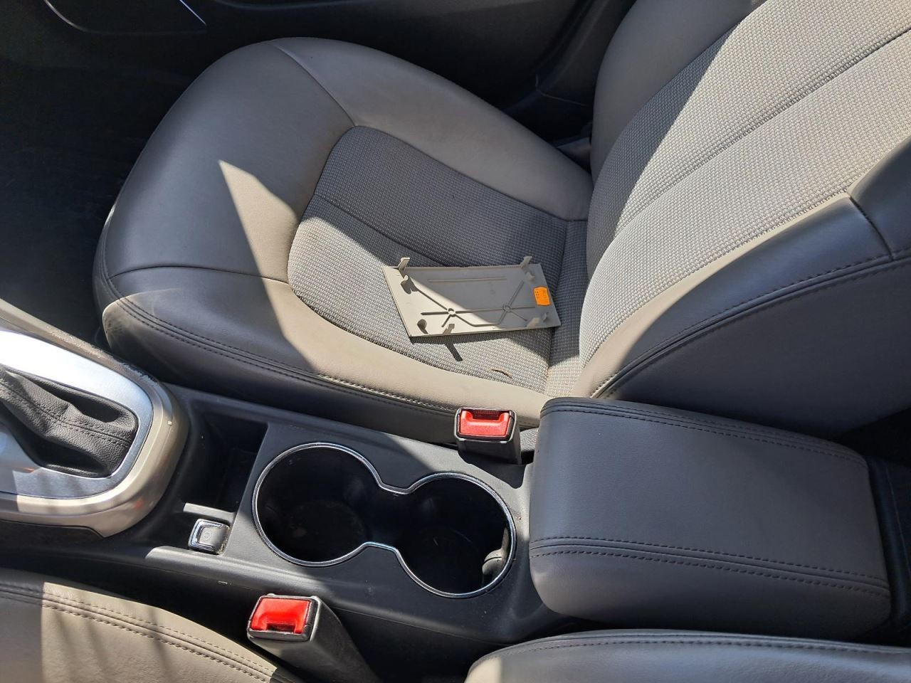 VERANO 2013 Glove Box 4827005