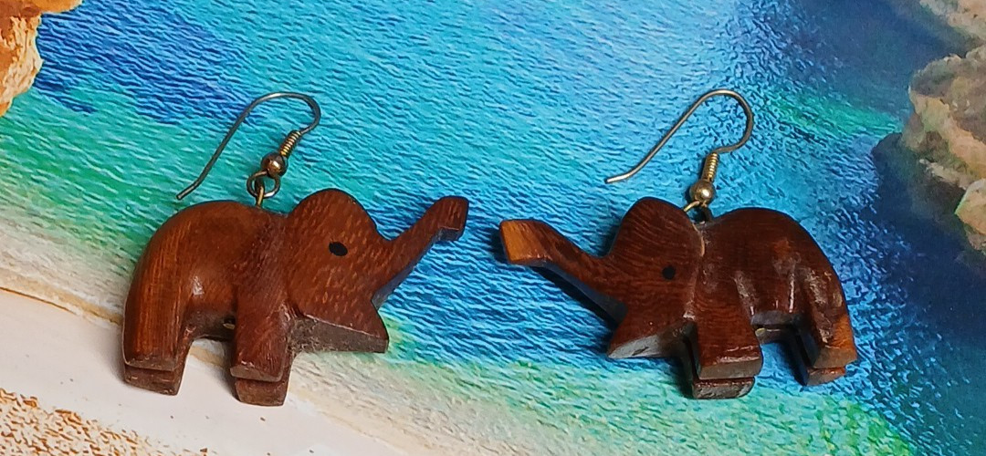 Vintage Hand Carved Natural Wood Dangle Elephant Earrings
