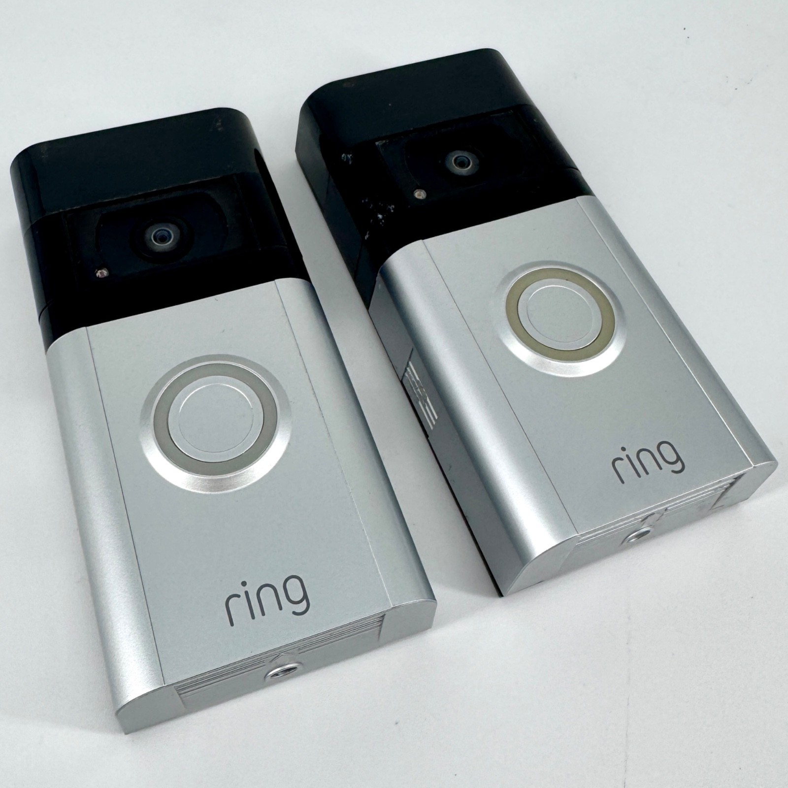 *READ* x2 Ring Video Doorbell 4 5D22E9 1080p HD