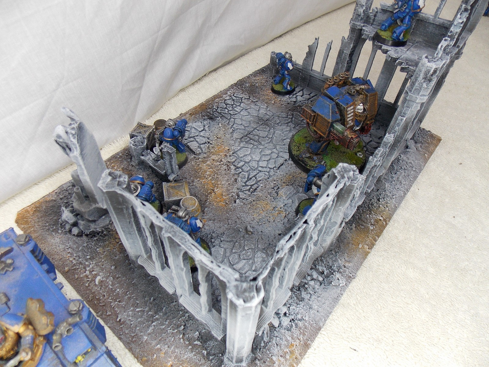 WARGAMING TERRAIN PAINTED BUILDING