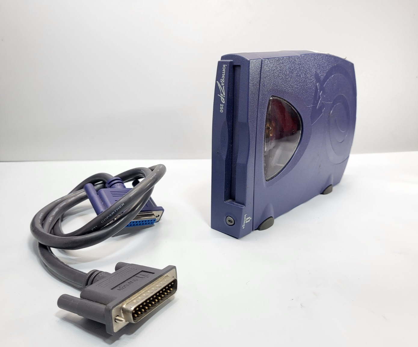 Vintage Iomega ZIP 250MB Parallel Port Drive Z250P UNTESTED Parts/Repair Only