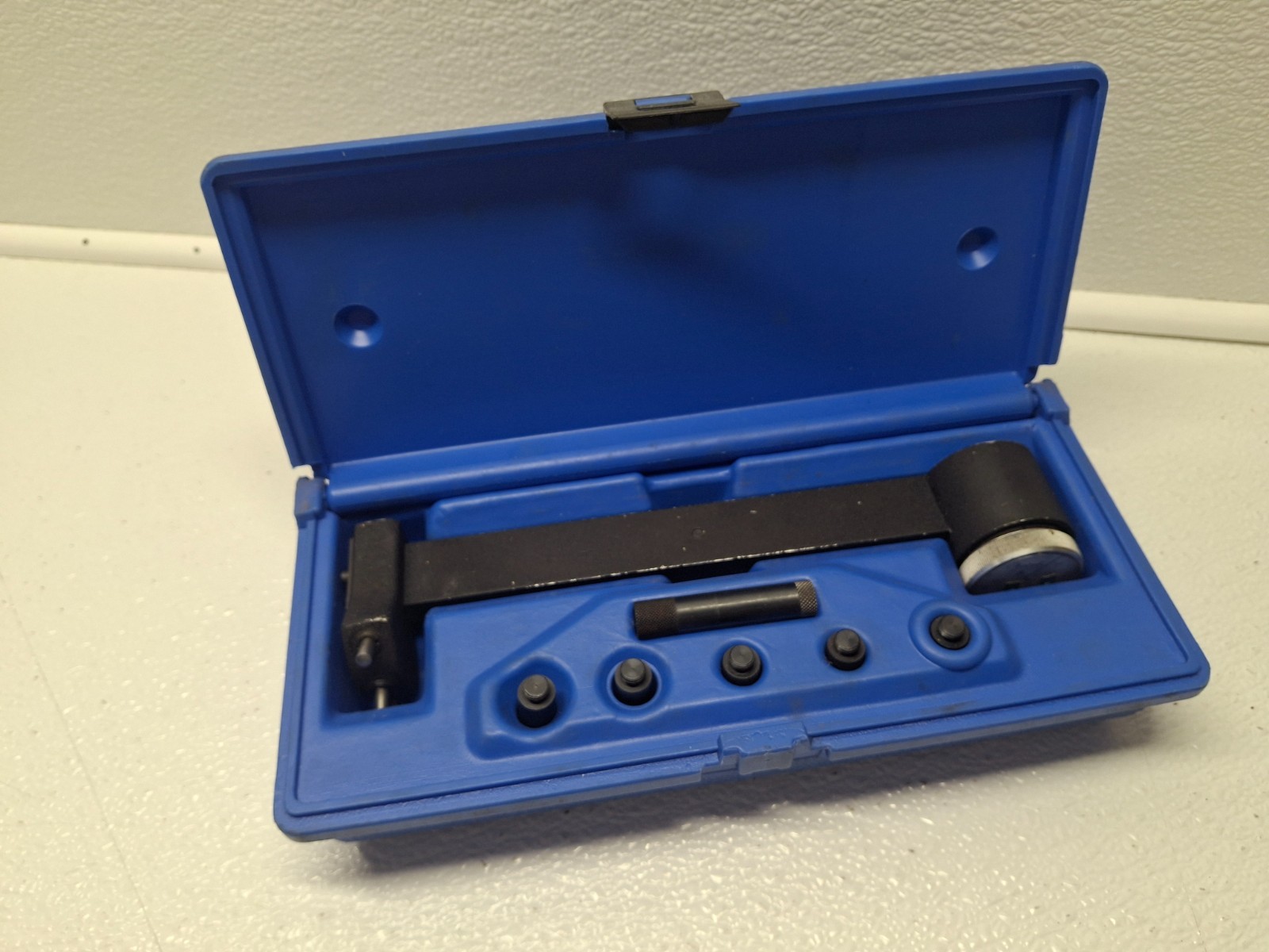 Central Tool Co Cylinder Bore Gauge Set  #201 Jeweled