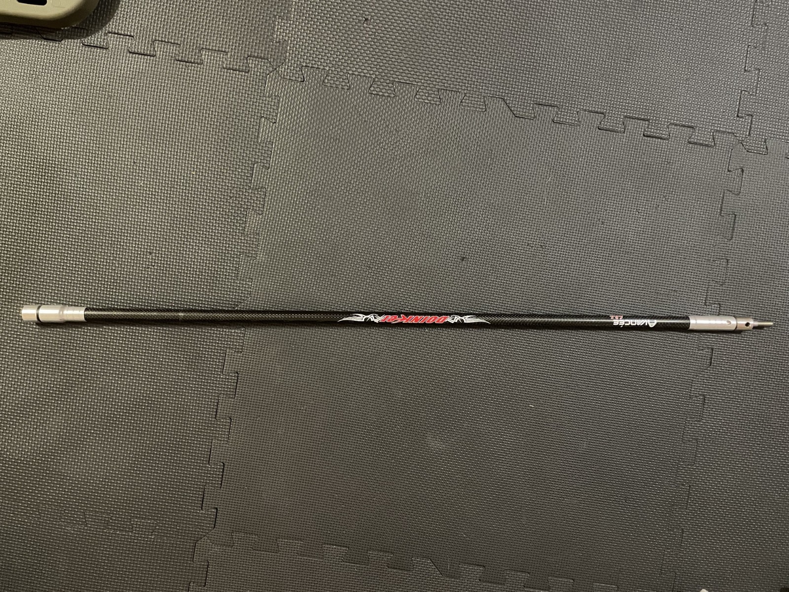 Doinker Avancée ADS34 34" Carbon Archery Stabilizer Black/Silver
