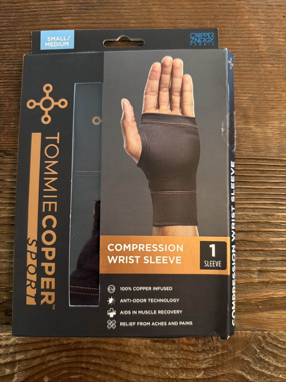 Wrist Sleeve Tommie Copper Sport Compression Support Black Small Medium
