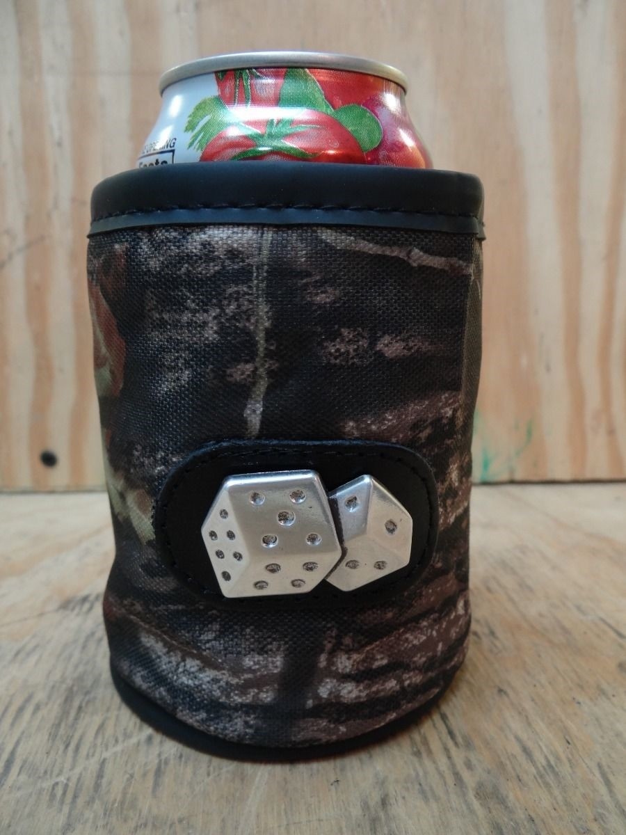MOSSY OAK ~ DICE ~ CAN COOZIE / KOOZIE
