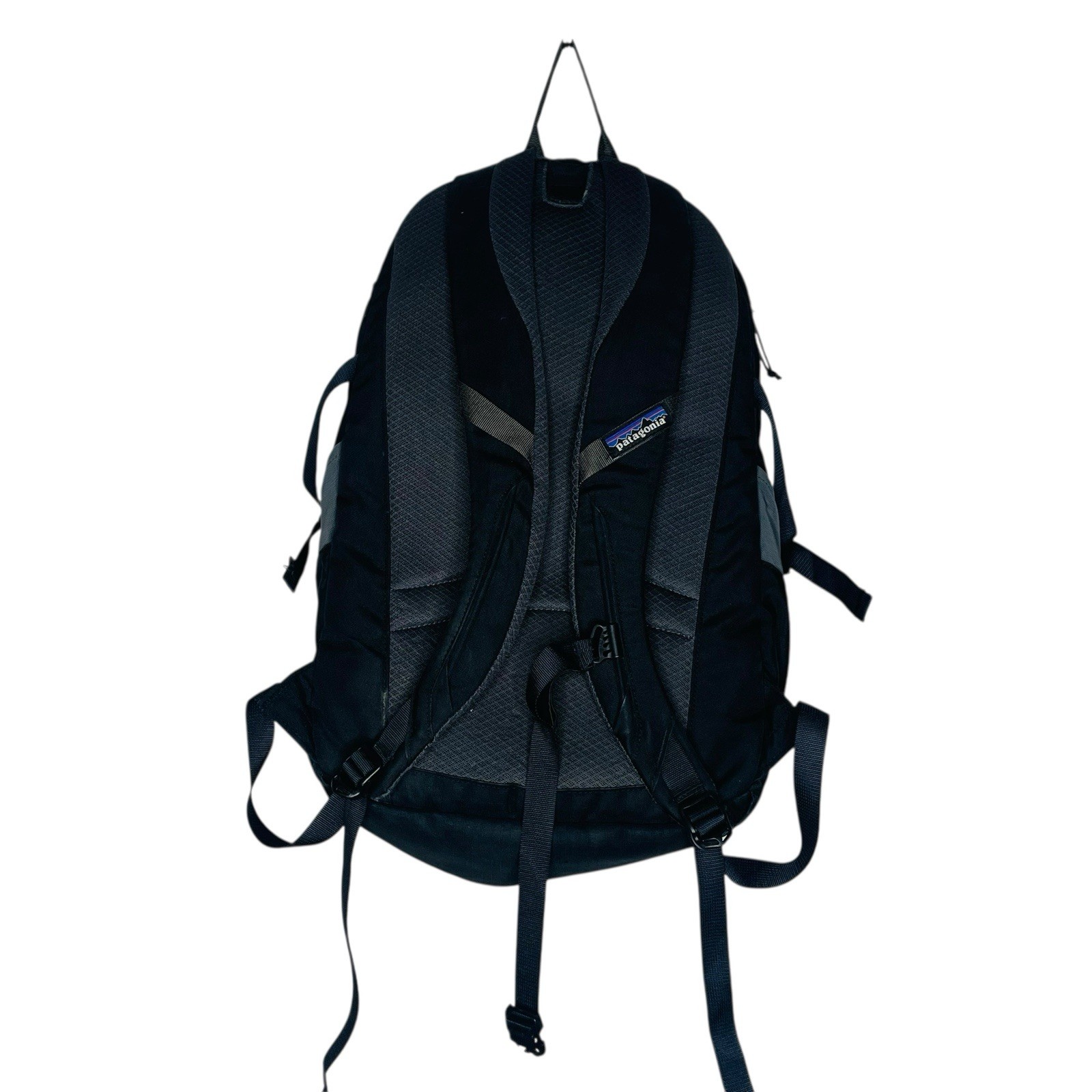 Patagonia Refugio 28L Backpack Black PROCORE Logo Urban Outdoor Solid Built
