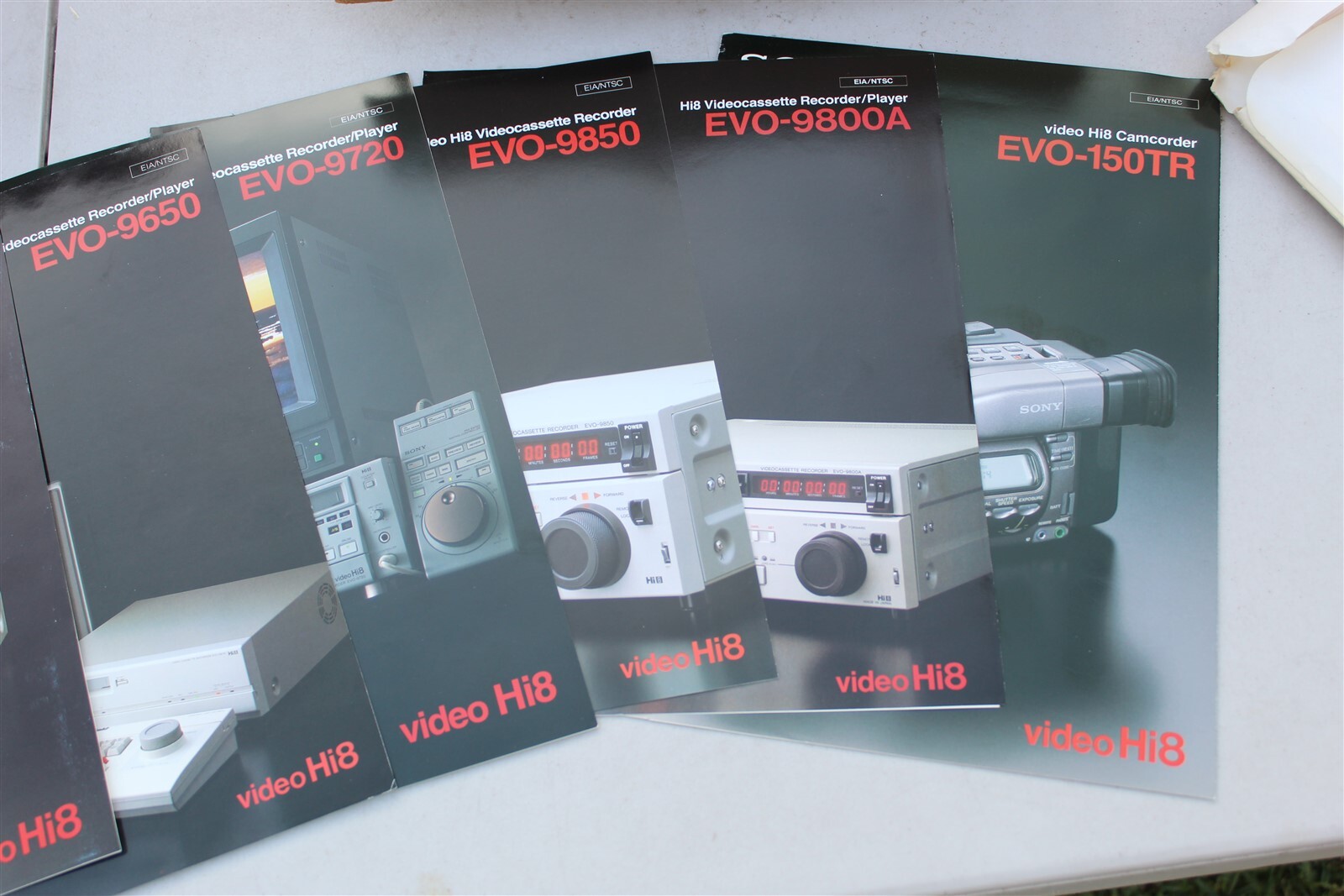 SONY EVO / EVW CAMCORDERS/ PLAYERS 8 BROCHURE PACK - SPECIFICATION SHEET 1994