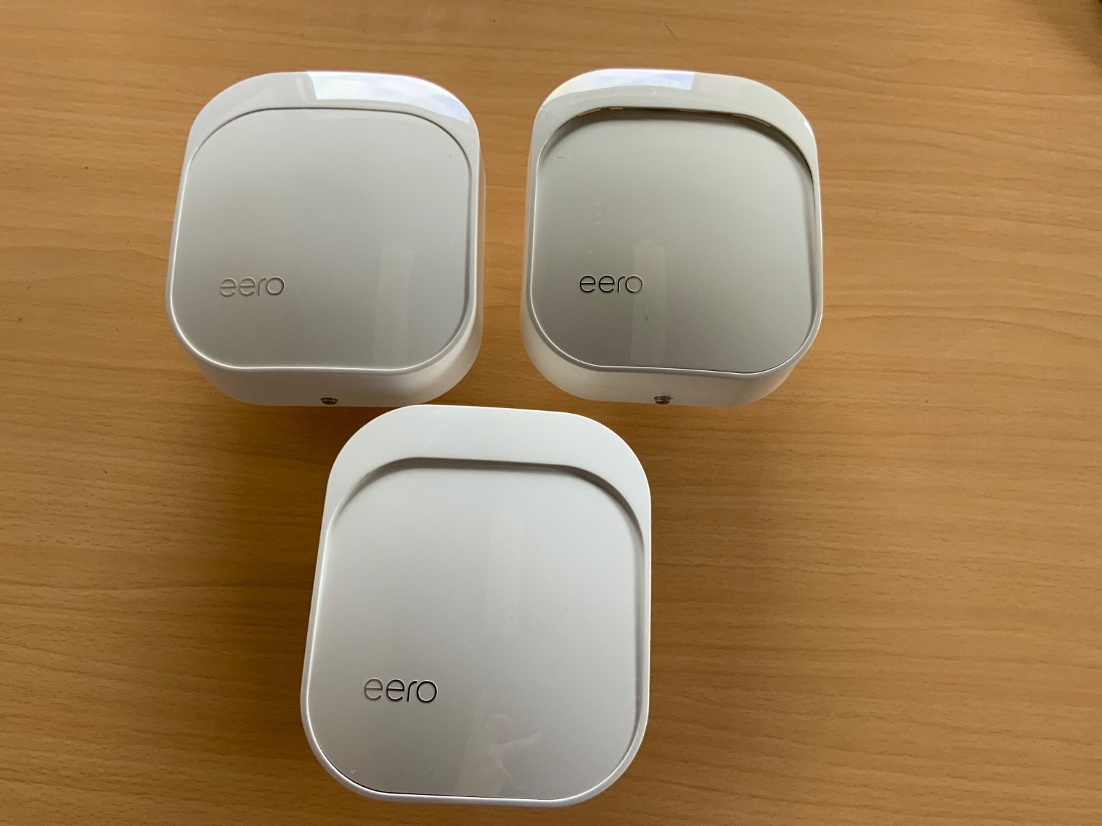 Eero Pro Model B010001 Mesh WiFi Router
