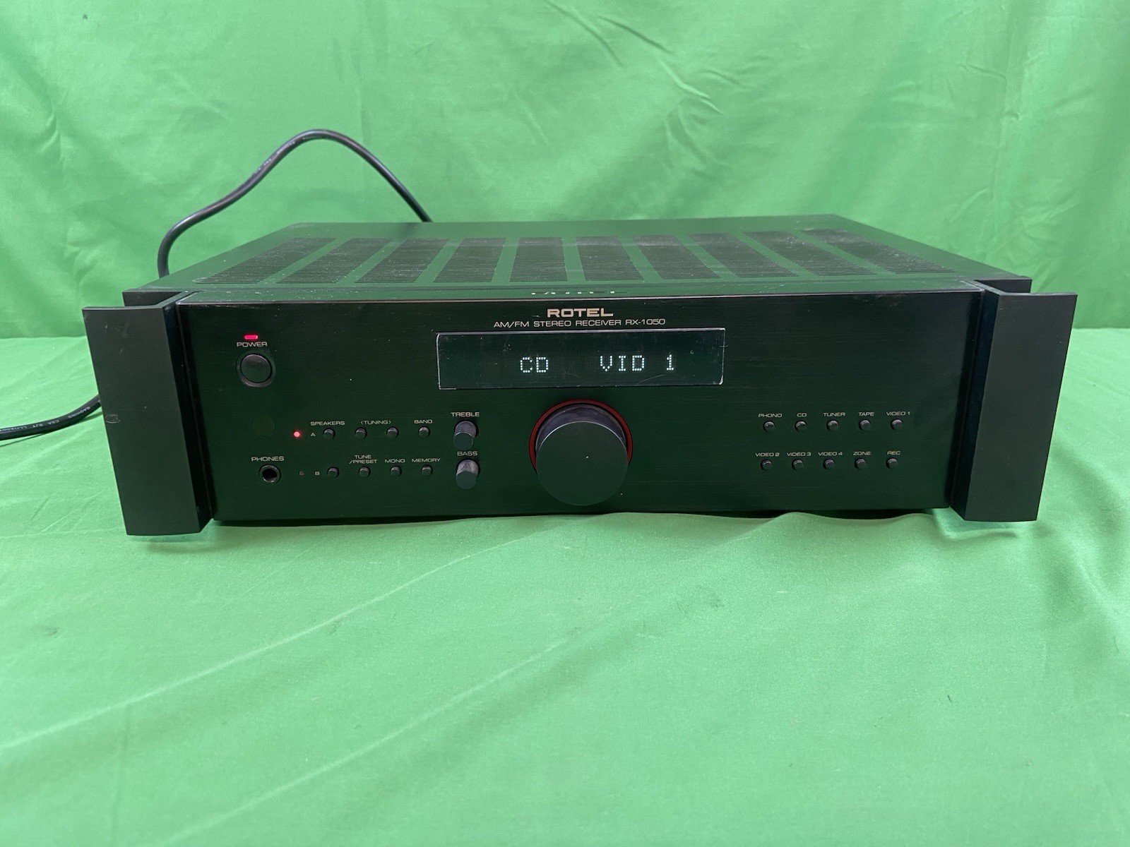 ROTEL RX-1050 AM/FM Stereo Receiver Silver FOR PARTS READ