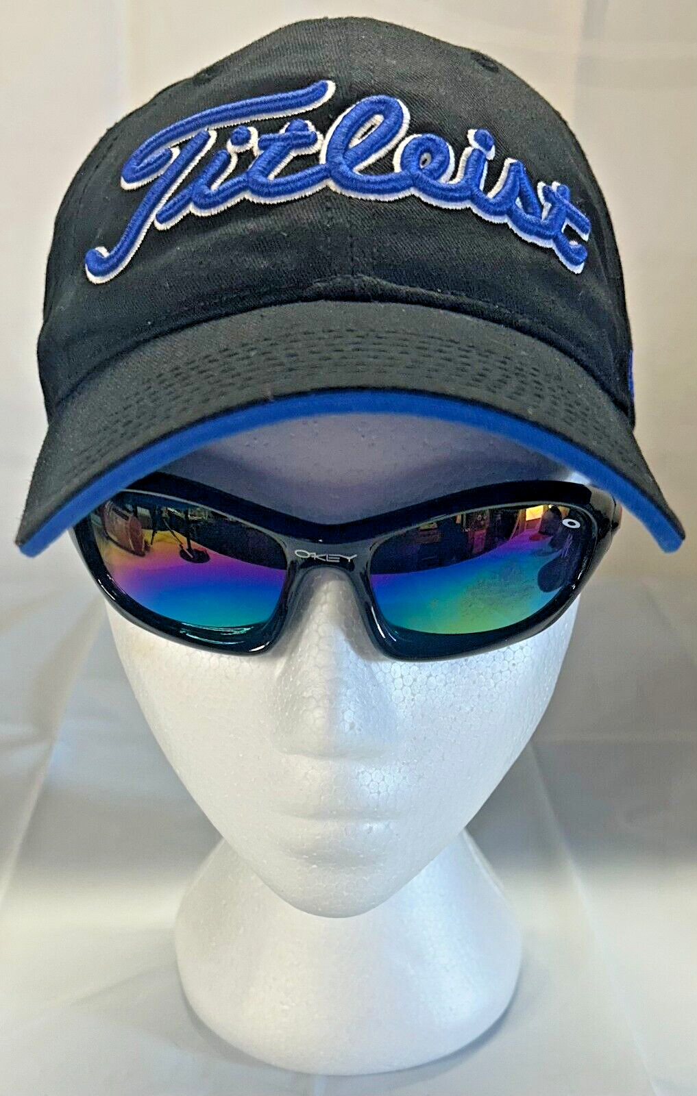 Titleist FJ PRO V1 Hat Cap Black Strap Back Blue Embroidered Logo Nice
