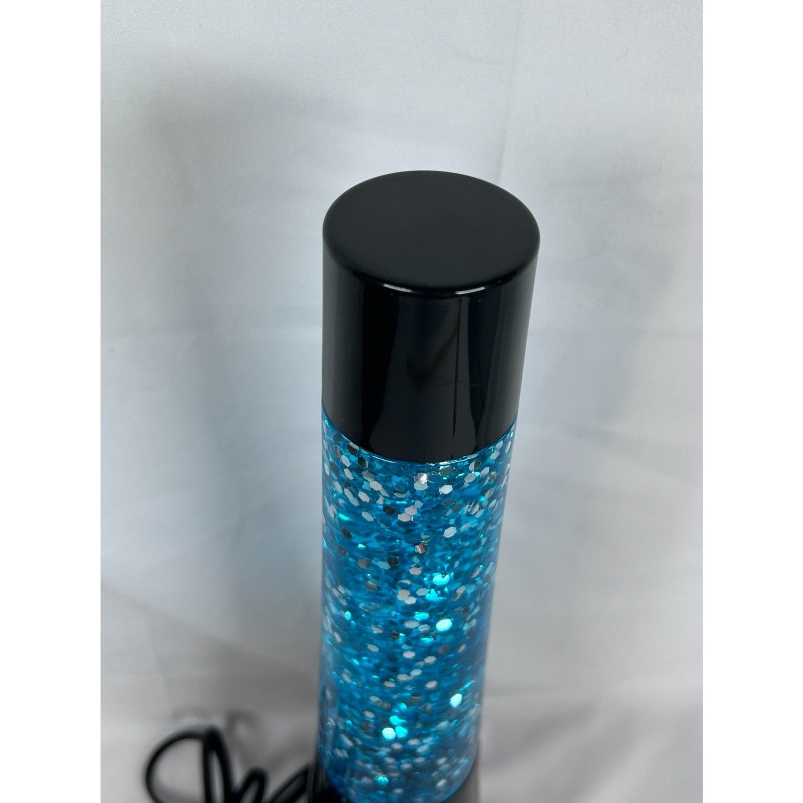 IT Glitter Lamp Bluetooth Speaker Lights Up Switch Blue Black