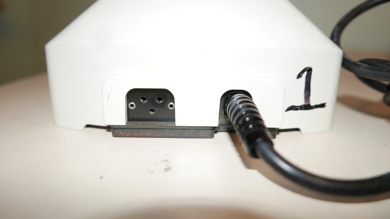 Leica 13410311 Microscope Illuminator Power Supply and Lamp Arm