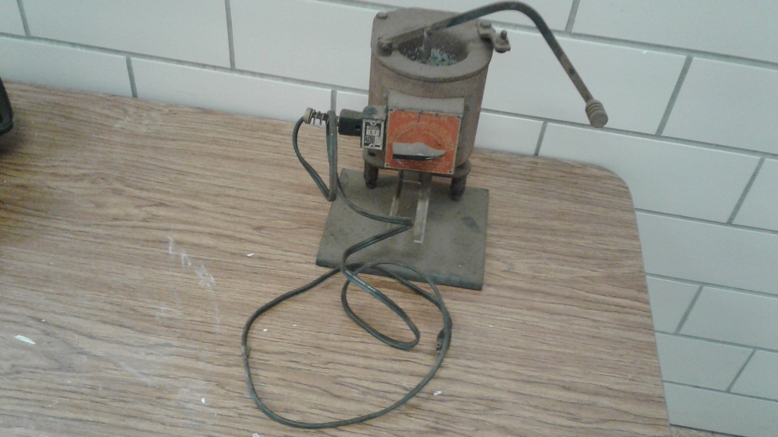 Vintage Lyman Gun Sight Corp Model 61 Mould Master Electric Furnace 115V 1000W