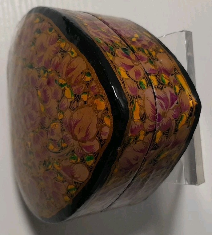 Paper Mache Heart Trinket Box