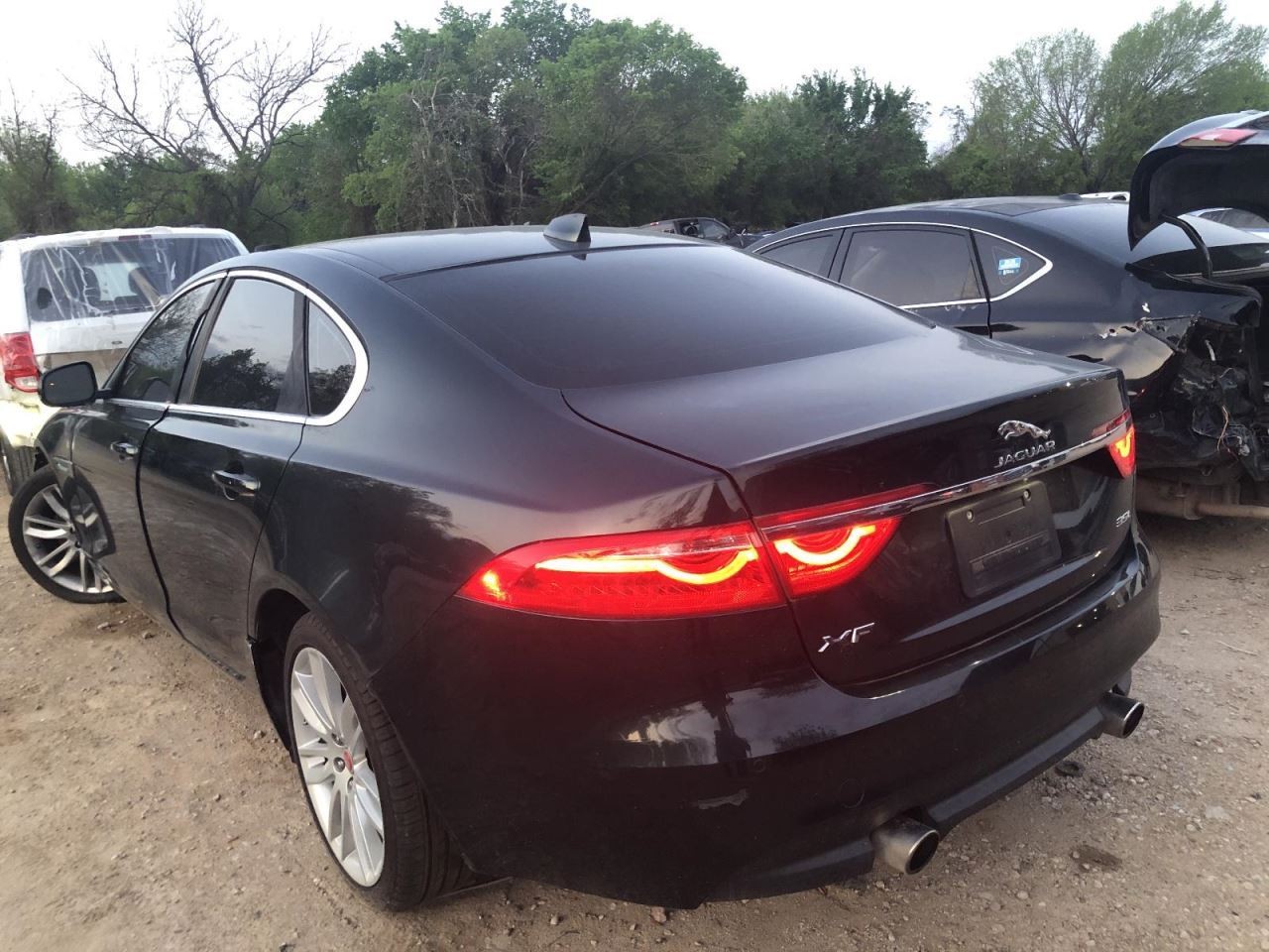 Sun Visor Left Driver Fits 16-19 XF 935945