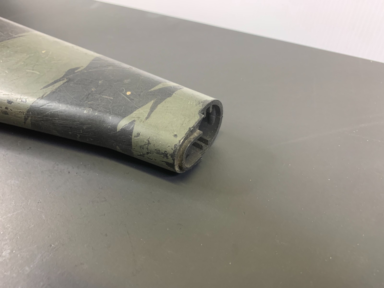 AIRSOFT AEG ELECTRIC RIFLE POLYMER PART CAMO