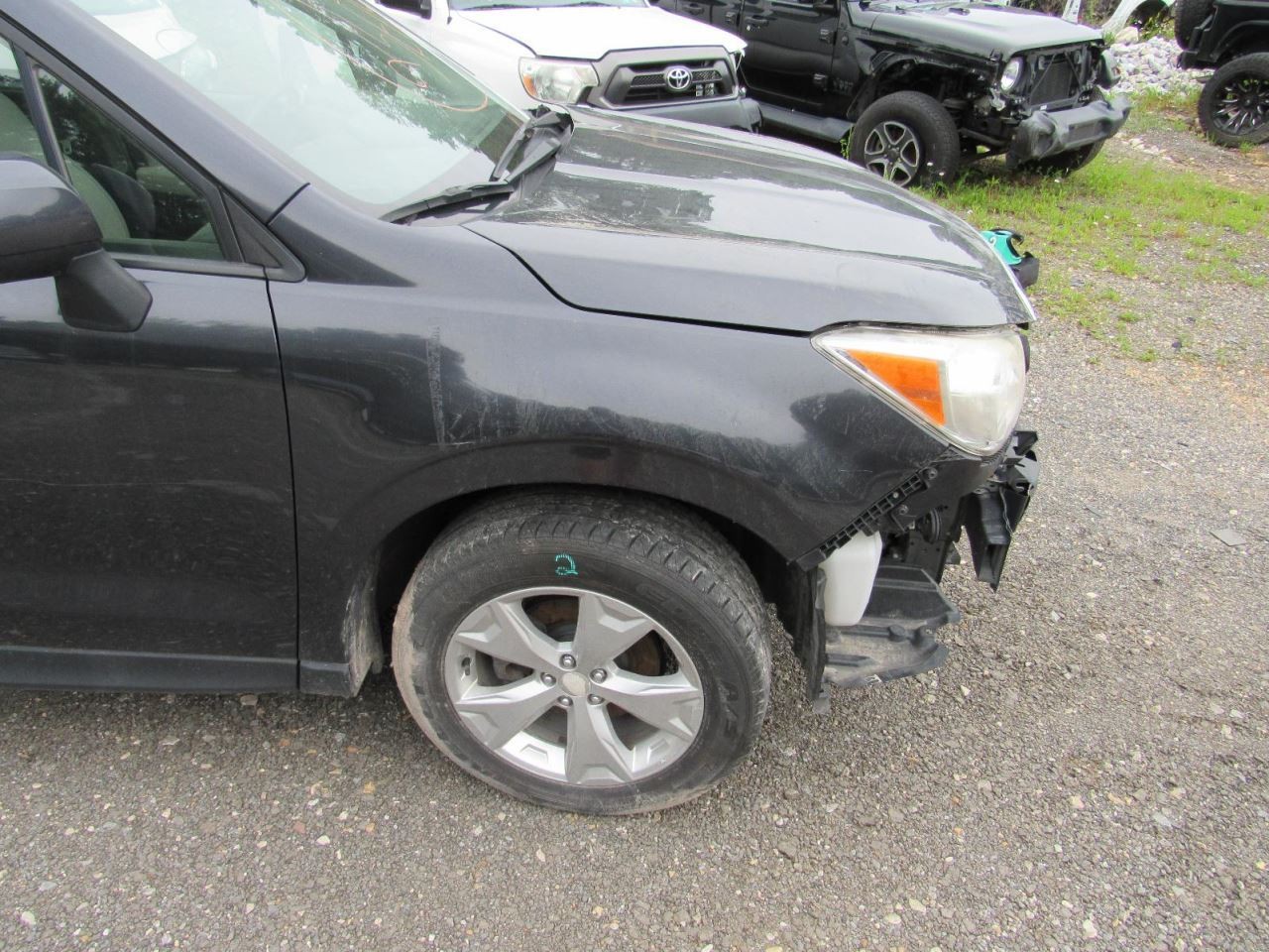 FORESTER 2014 Glove Box 1048275
