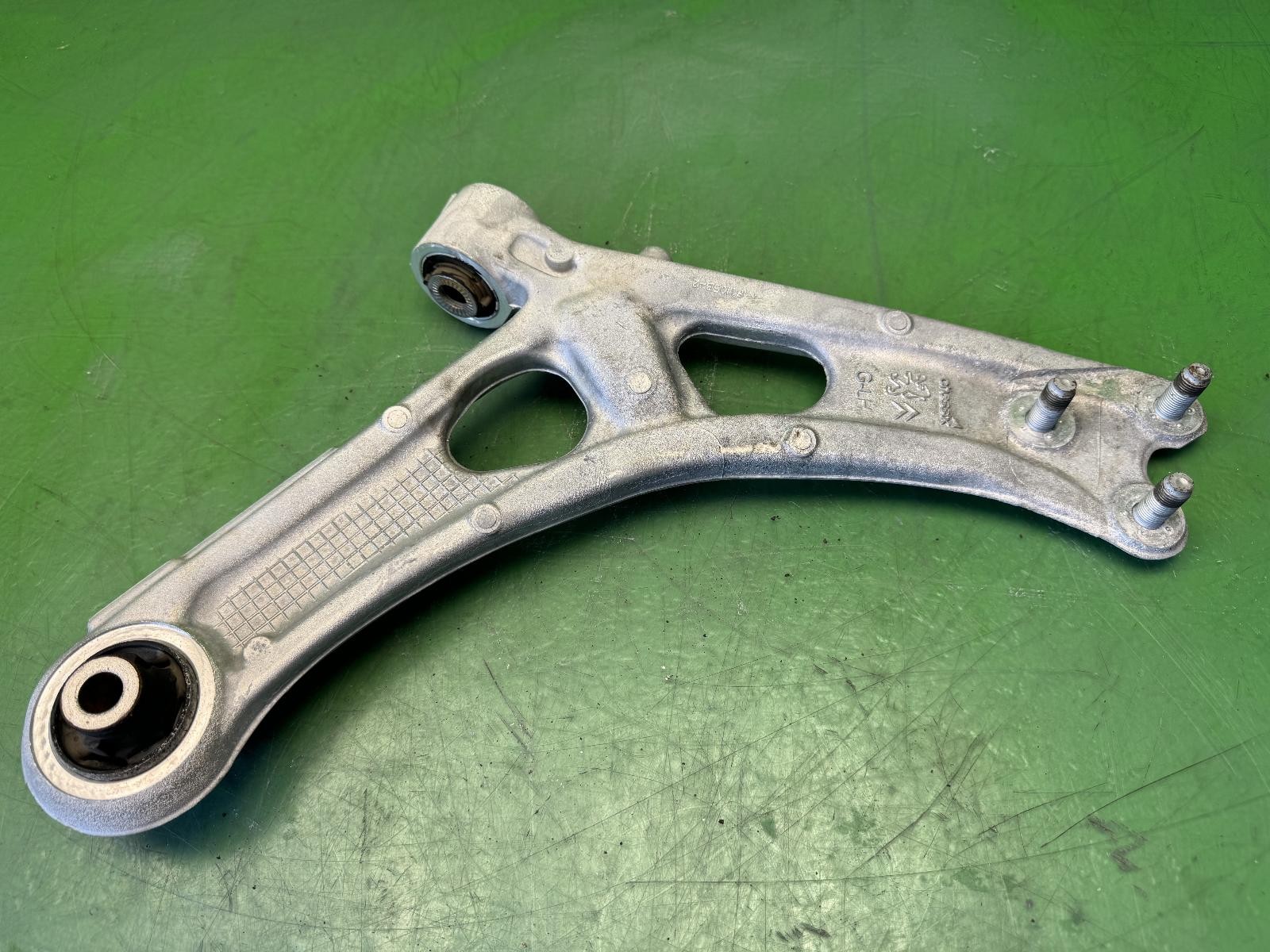 VAUXHALL COMBO E Left Front Lower Control Arm 9815014680 2019
