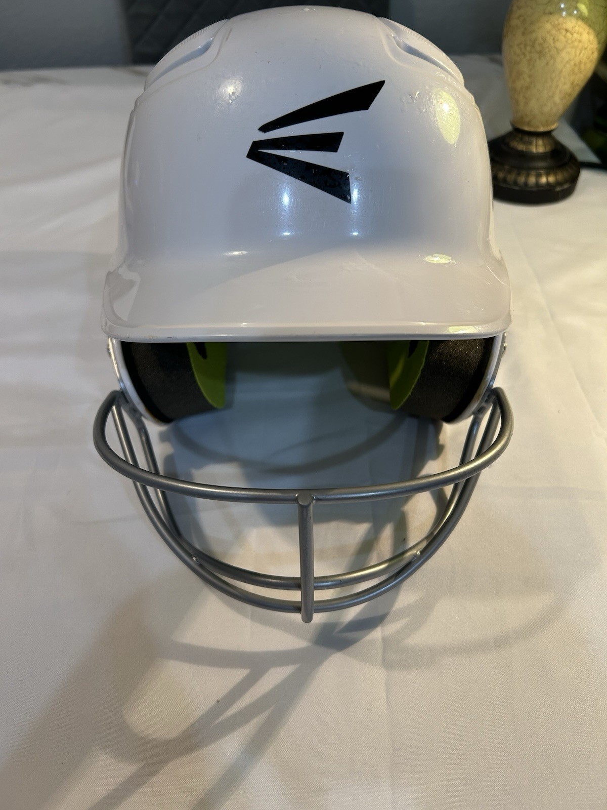 Easton Cyclone Helmet Full Face Softball White Face Mask 6 1/4"-6 7/8"