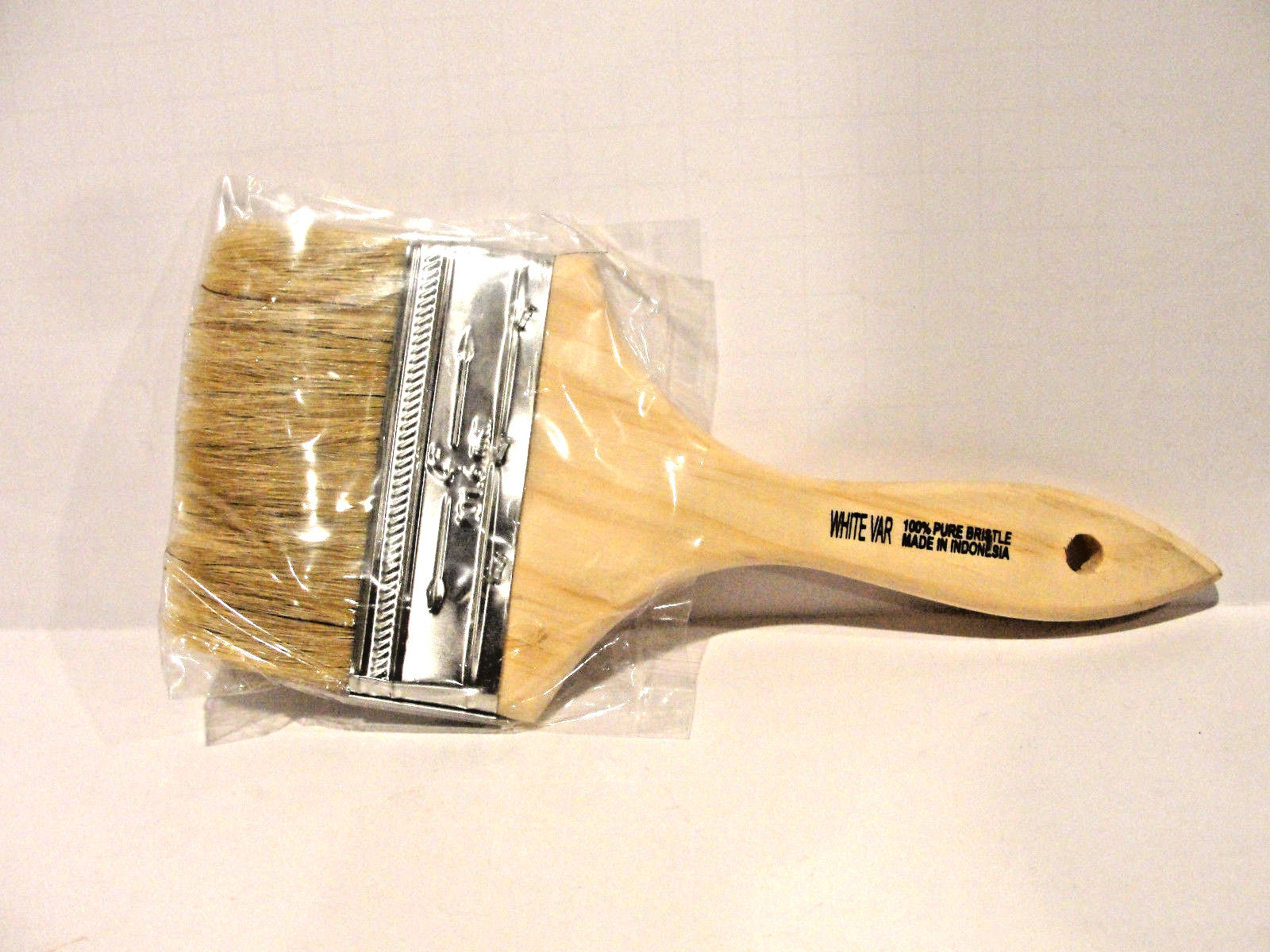 Premier White Var WV‑4X Chip Brush White China Bristles 4-Inches