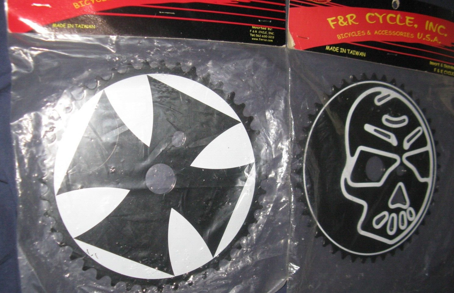 F&R Cycle Vintage 44T STEEL IRON CROSS & SKULL CHAINRINGS
