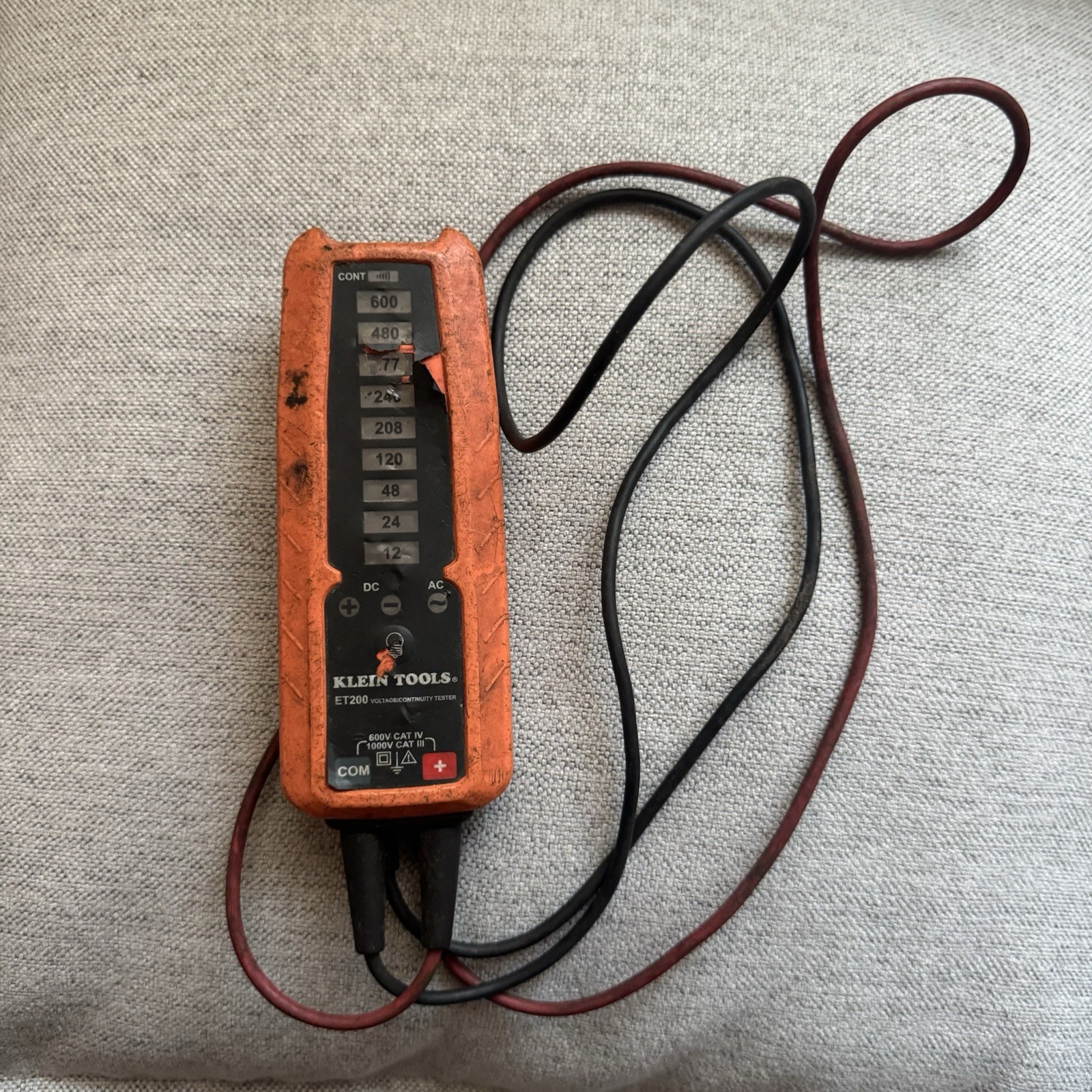 KLEIN TOOLS | ET200 Voltage/Continuity Tester
