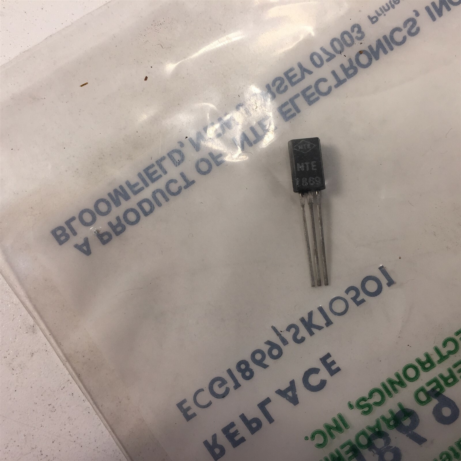 (2) NTE NTE1869 Integrated Circuit 3 Terminal Variable Voltage Regulator - 2/Lot