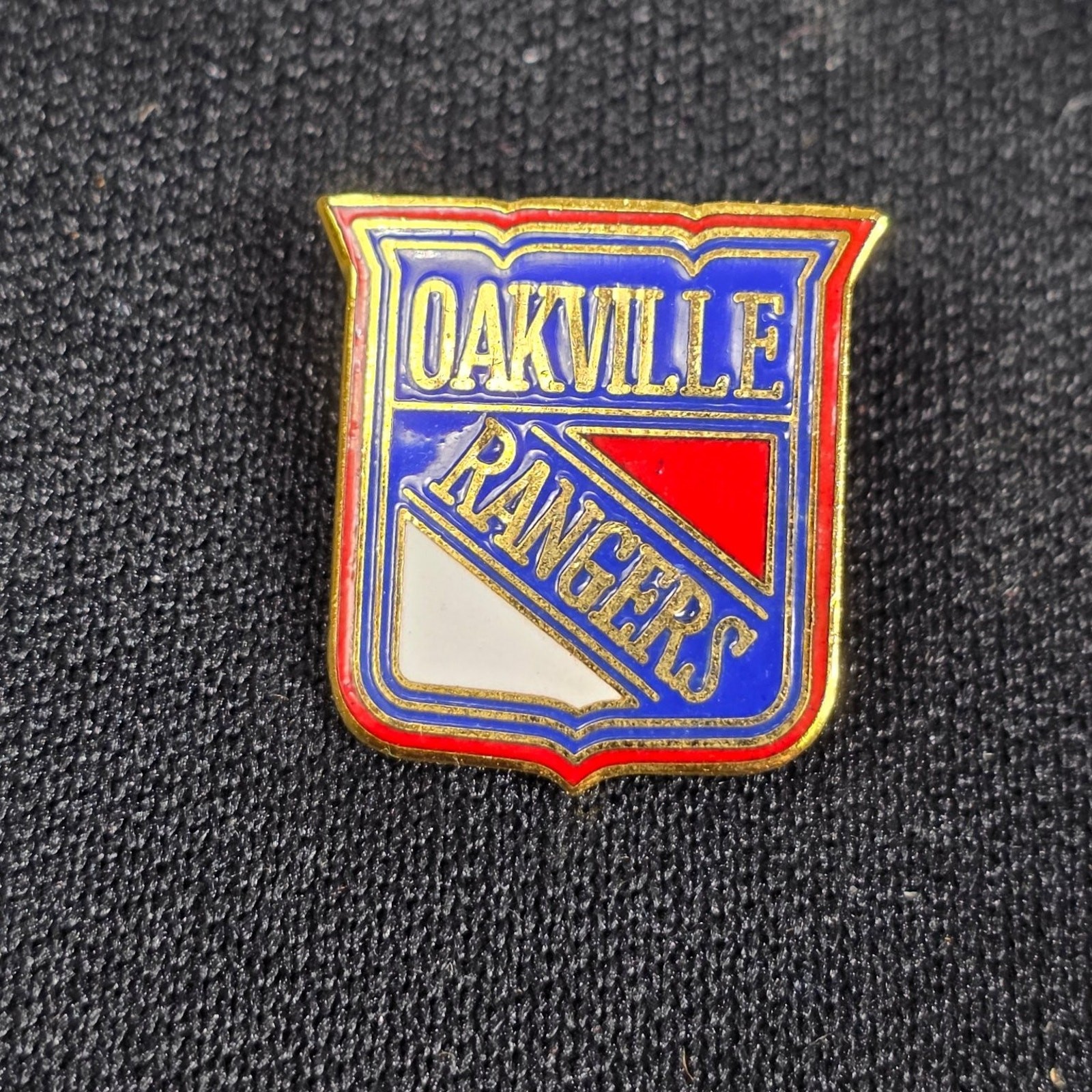 Oakville Rangers Sports Team Enamel Lapel Pin Brooch Gold Tone