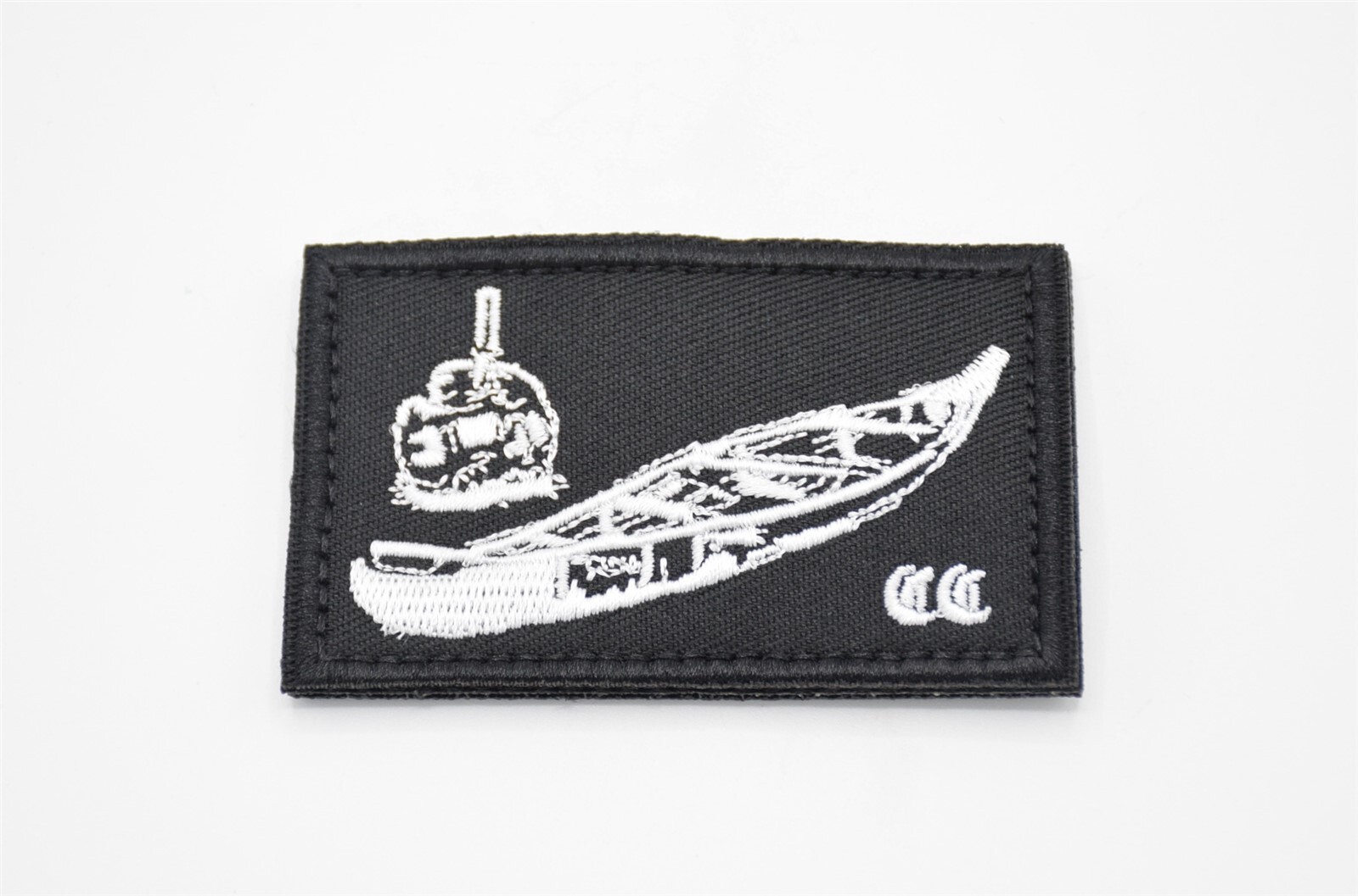 FORWARD OBSERVATIONS GROUP FOG "CANOE CLUB" LOGO PATCH HOOK/LOOP BACKING LE/MIL
