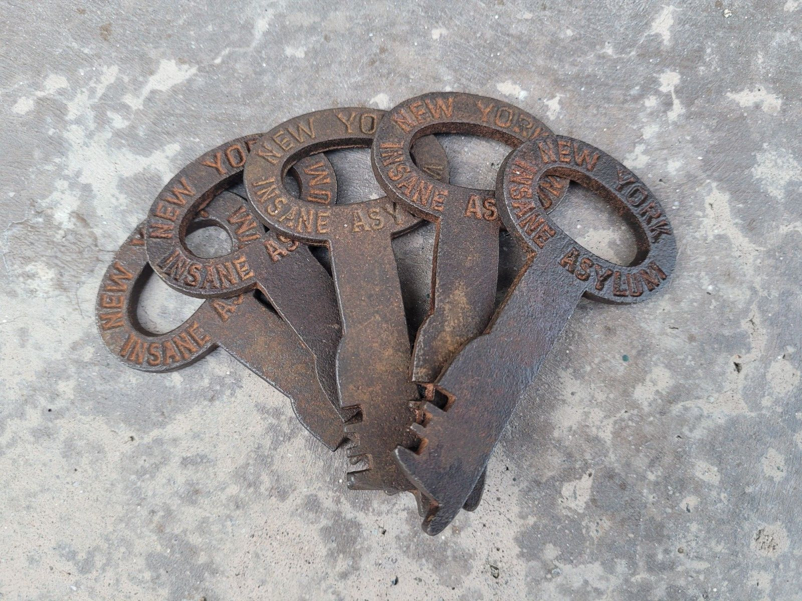 Reproduction 5 Pack New York Insane Asylum Cast Iron Jail Cell 3.5" Keys