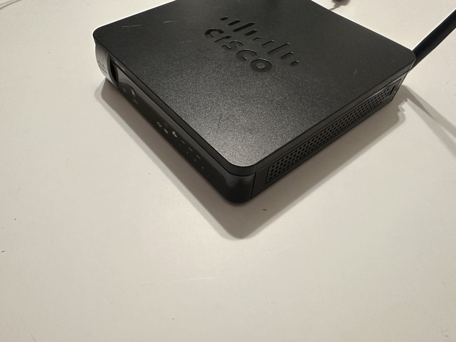 Cisco Wireless-N VPN Firewall RV110W