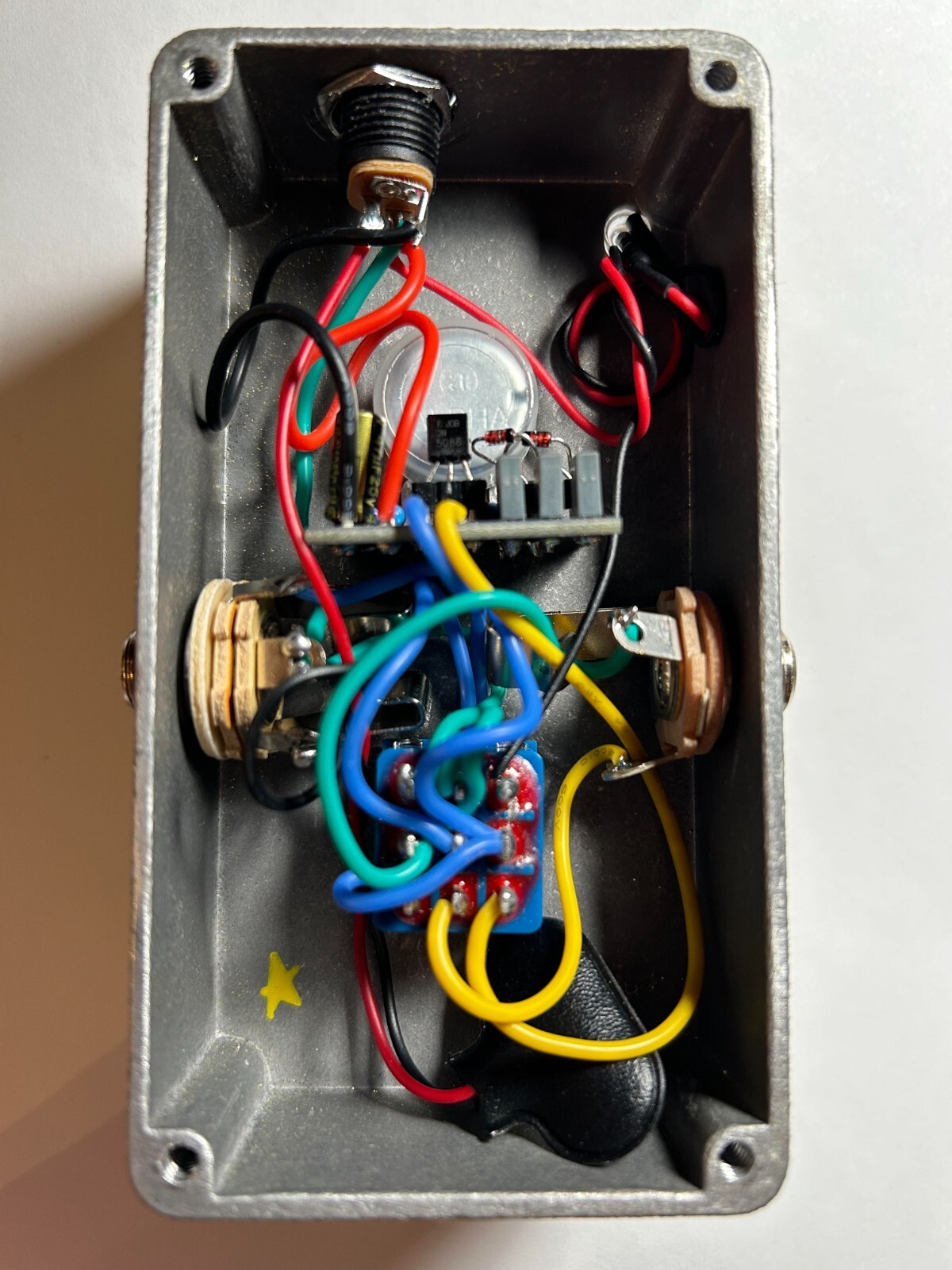 AlfaTone FOT50 #1 2023 - Custom Gold Sparkle (Lovepedal Burst COT50 style)