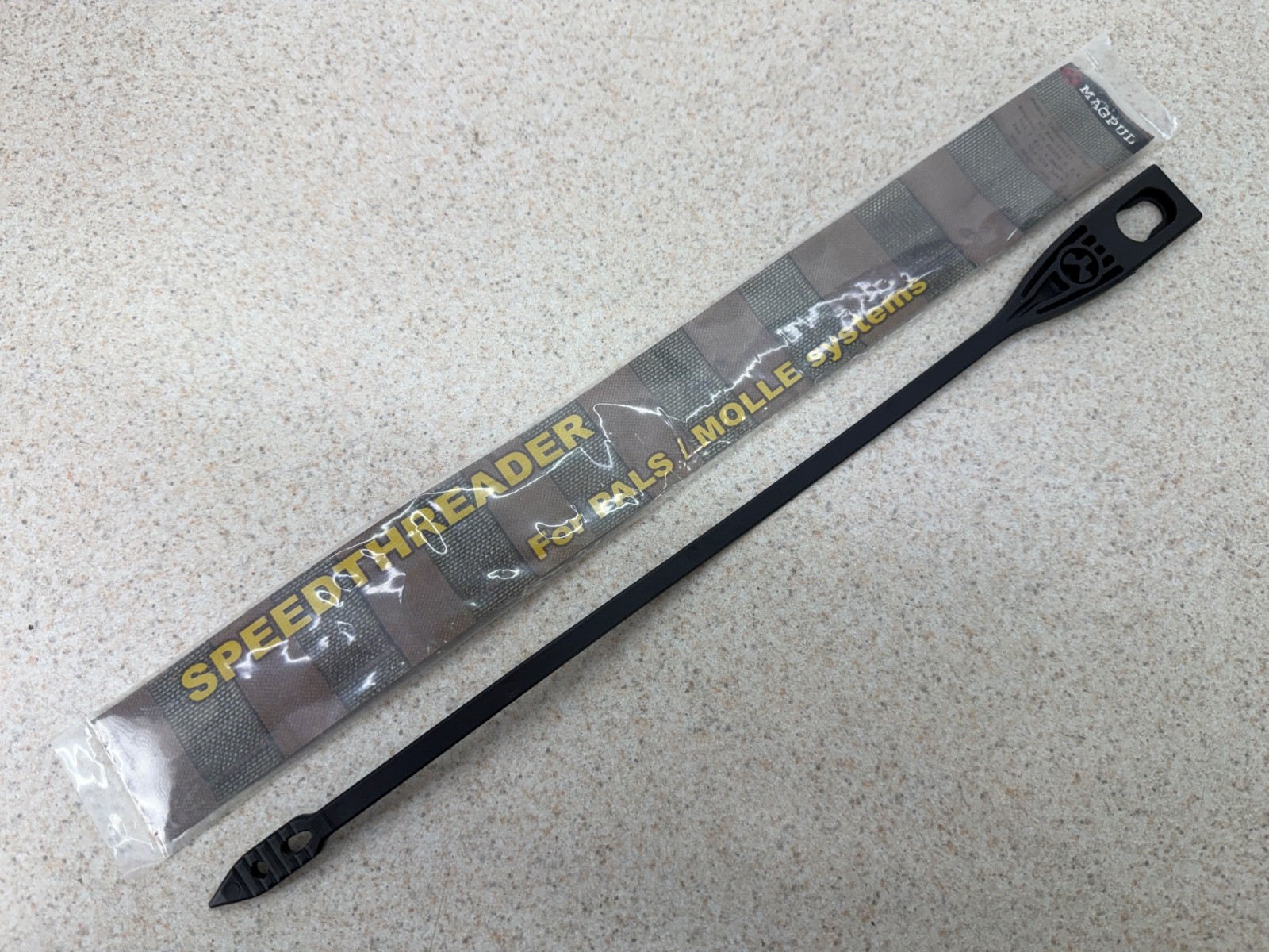 Magpul Speed Threader for PALS / MOLLE Systems Speedthreader MAG220
