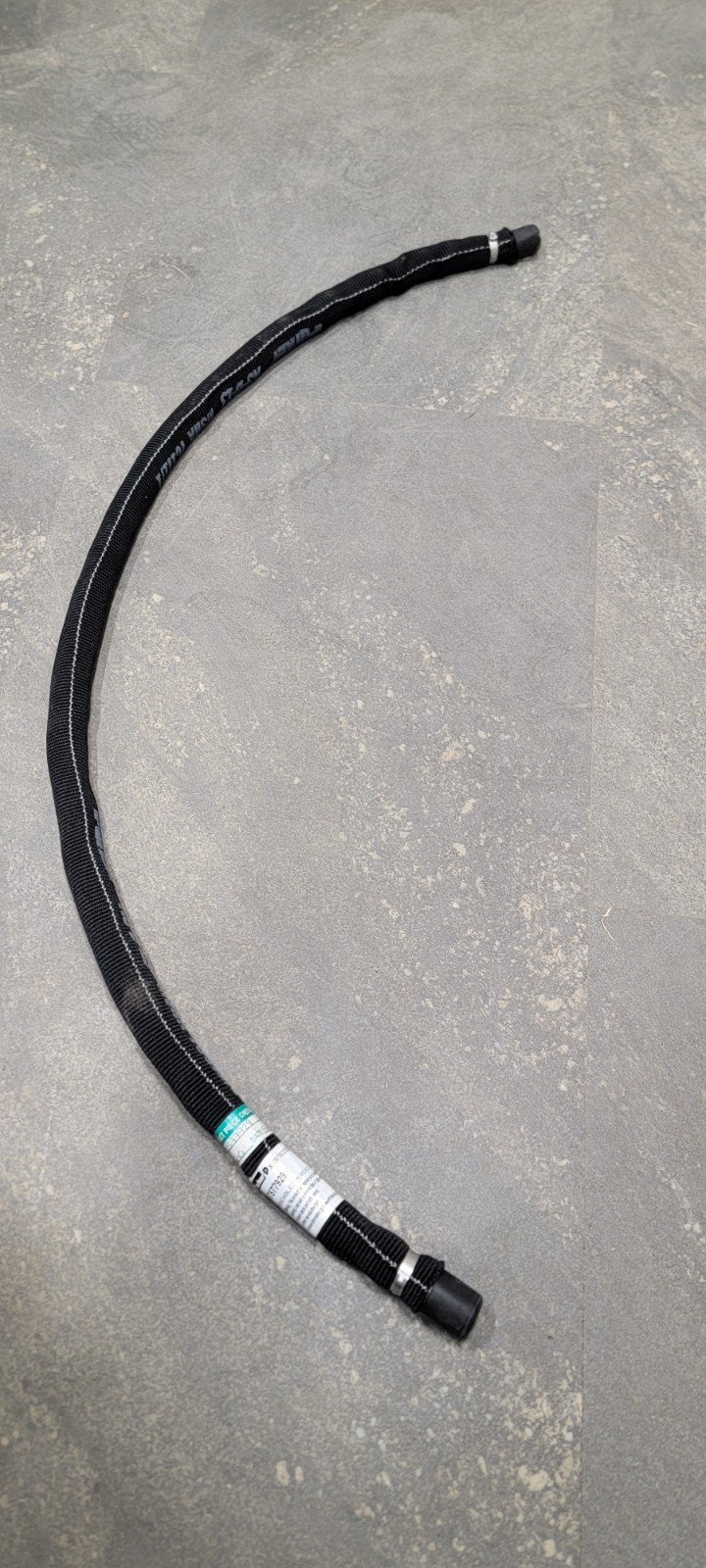 John Deere  AT577929 hydraulic hose. Parker EB