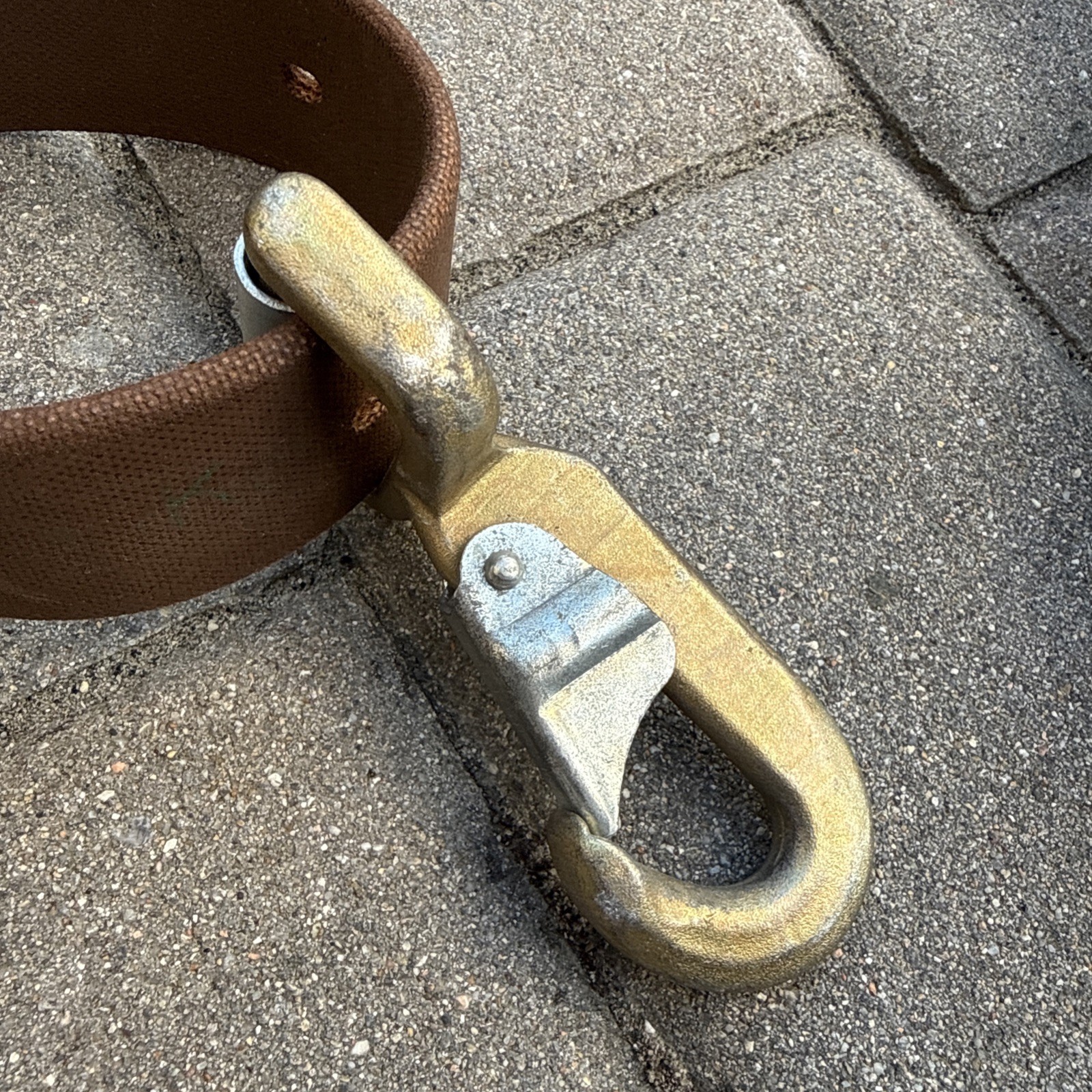KLEIN TOOLS Bell System Climbing Lineman Secondary Safety Belt Positioning Strap