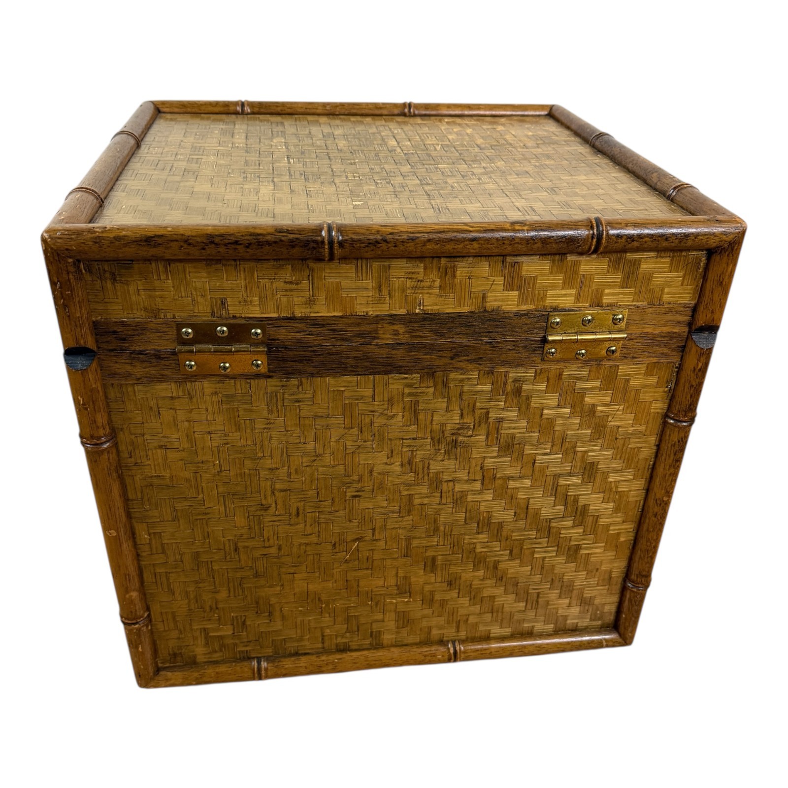 Vintage Bamboo Lidded Chest Trunk Hamper Herringbone Woven Wicker